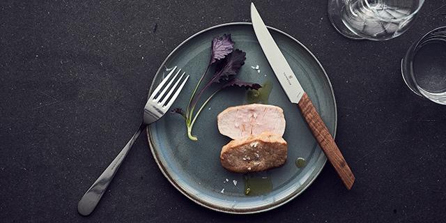 Victorinox steak knife