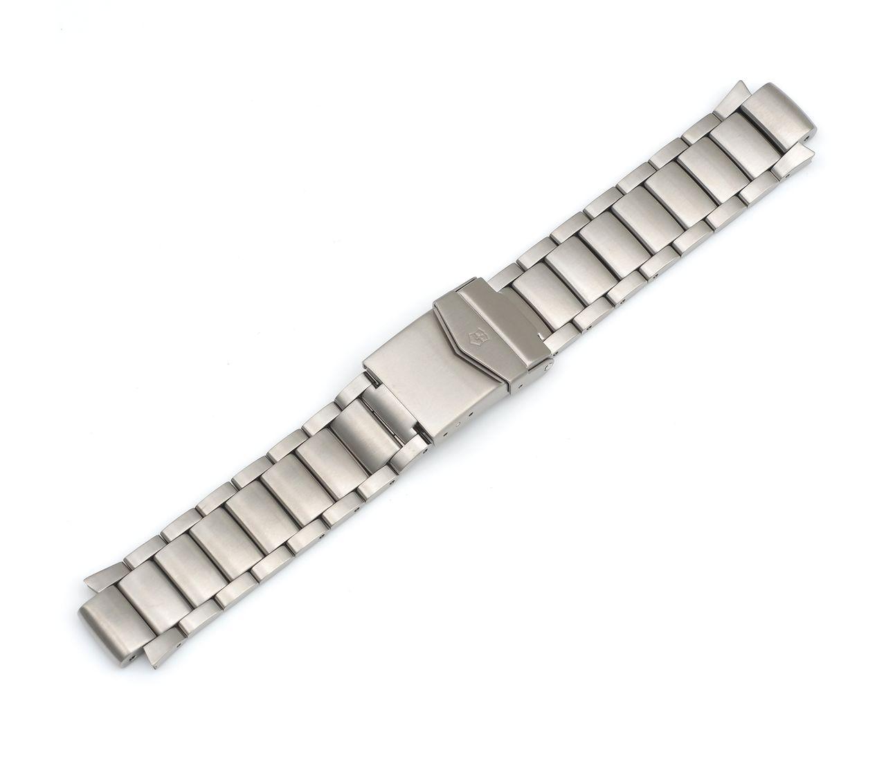 Basecamp - Titanium Bracelet with Clasp-002027