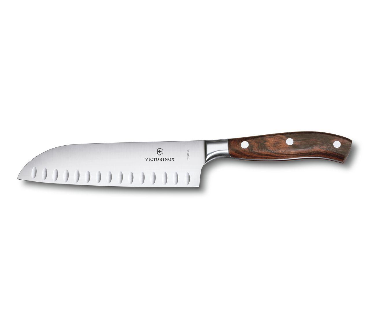 Victorinox Swiss made coltello "Santoku"alveolato  per verdure cm.17