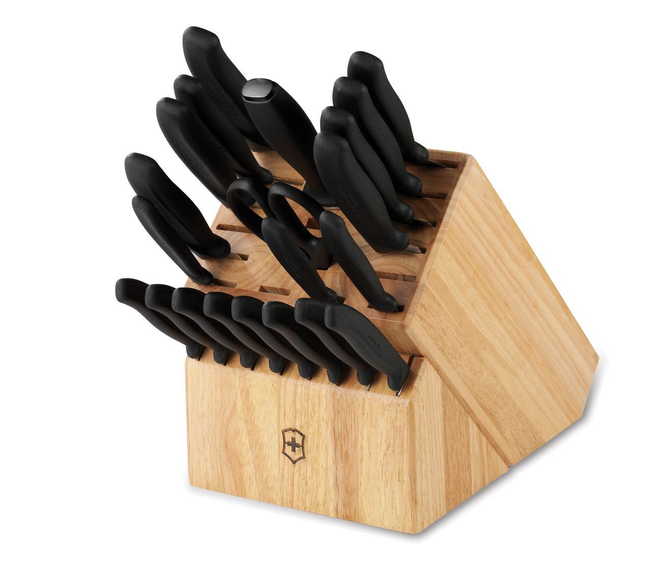 Supreme Series 15-piece Knife Set In Black Wooden Block With