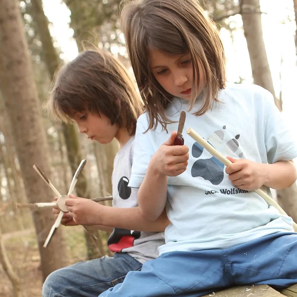 Sicheres Schnitzen mit Kindern