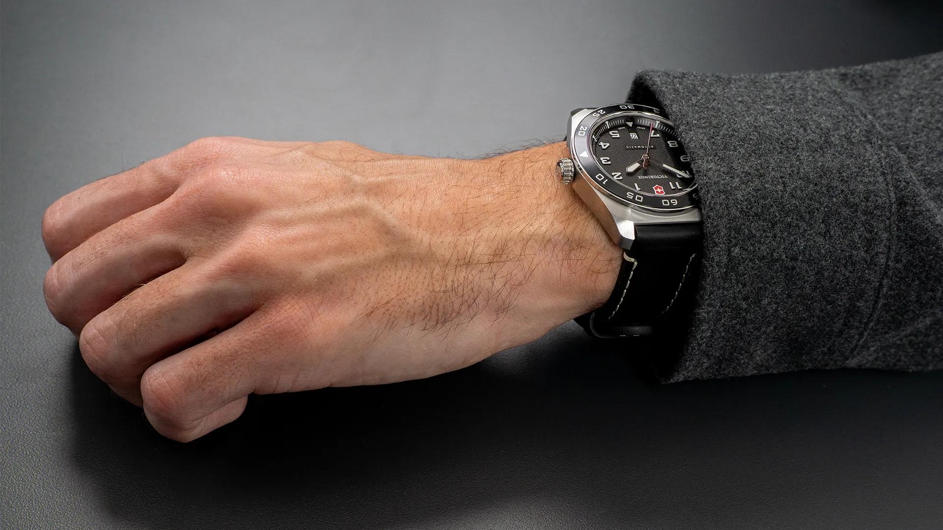 Puntos de control de ajuste del reloj de Victorinox