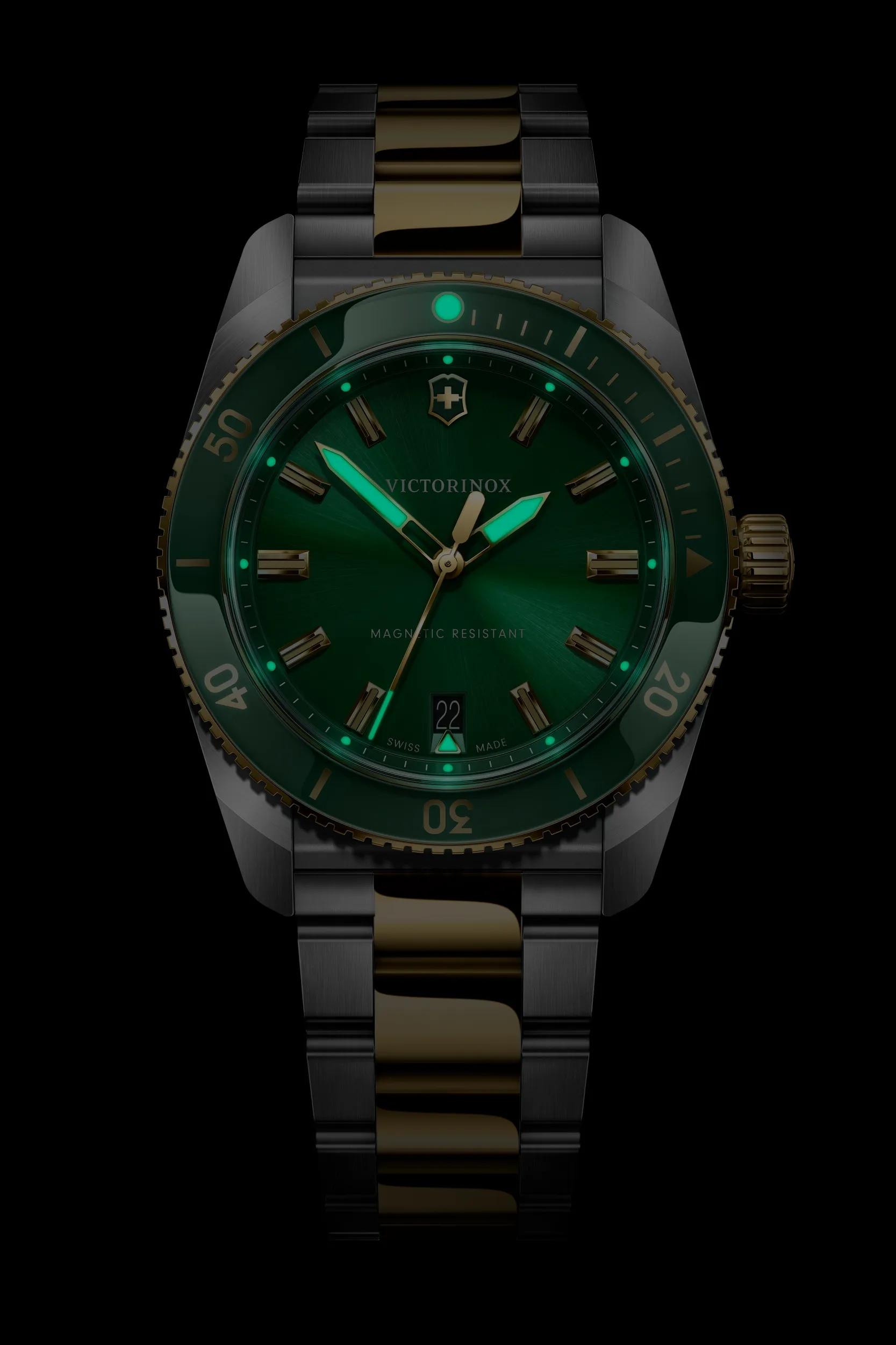 Maverick Quartz 242101