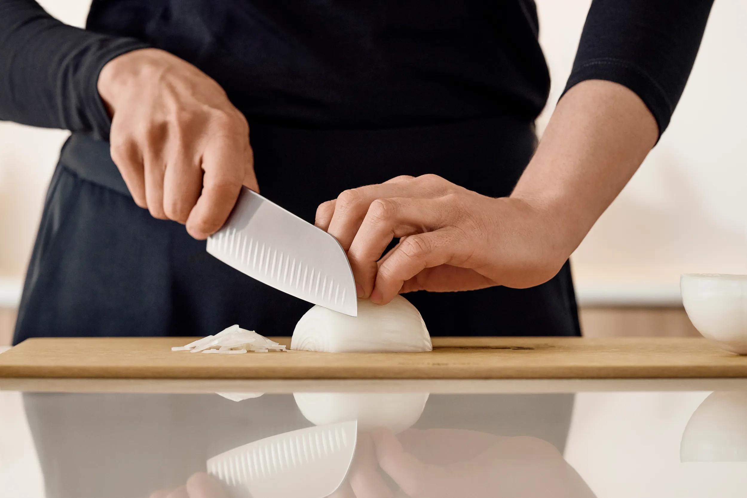 Learn the claw grip for safer, smoother cuts