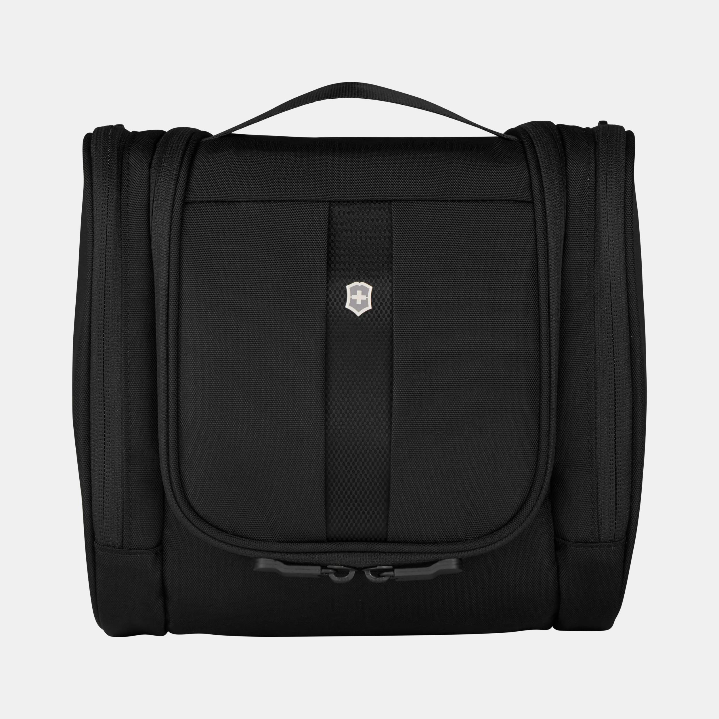 Travel Accessories 5.0 Hanging Toiletry Kit - 610609