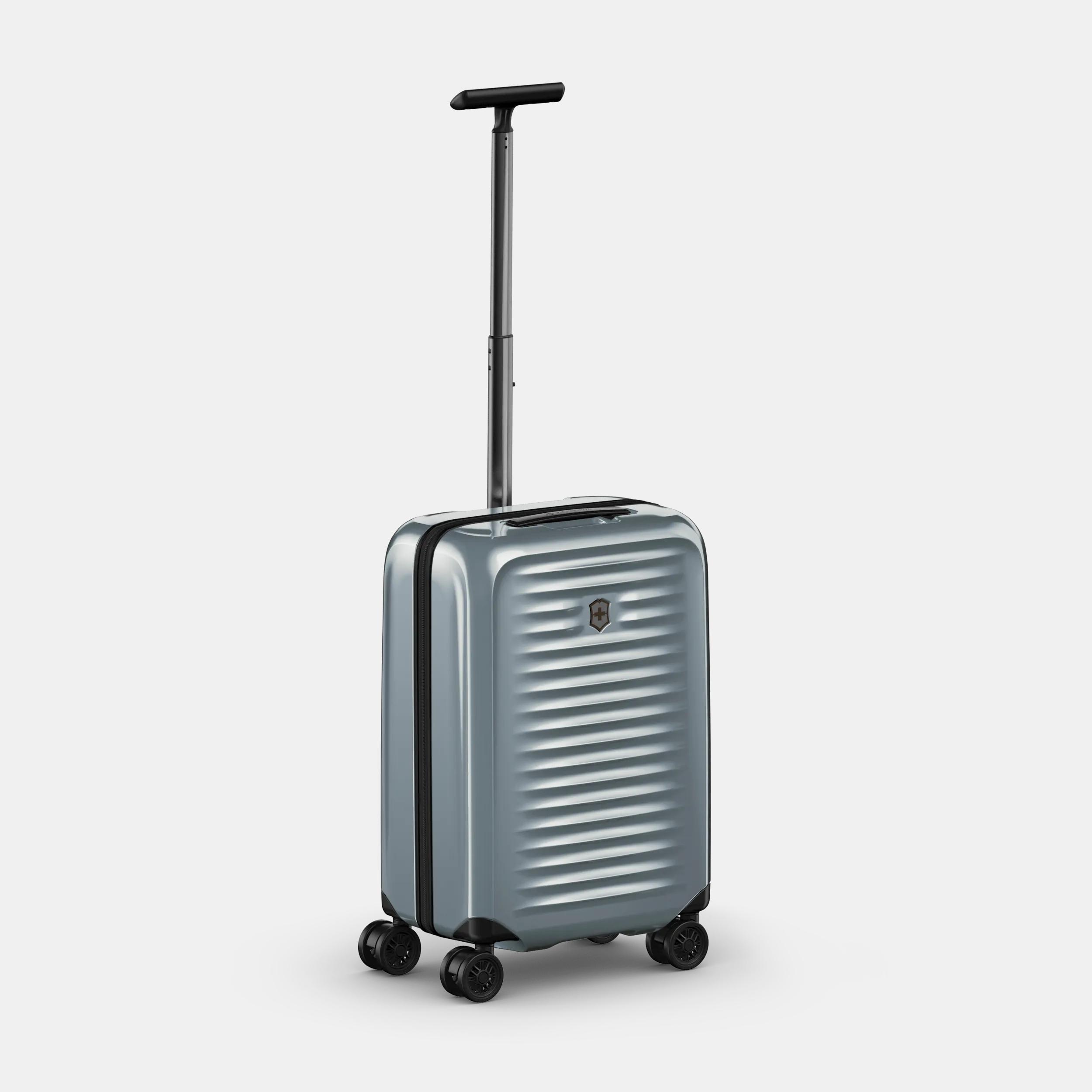 Victorinox Airox Frequent Flyer Hardside Carry-On in Silver - 612502