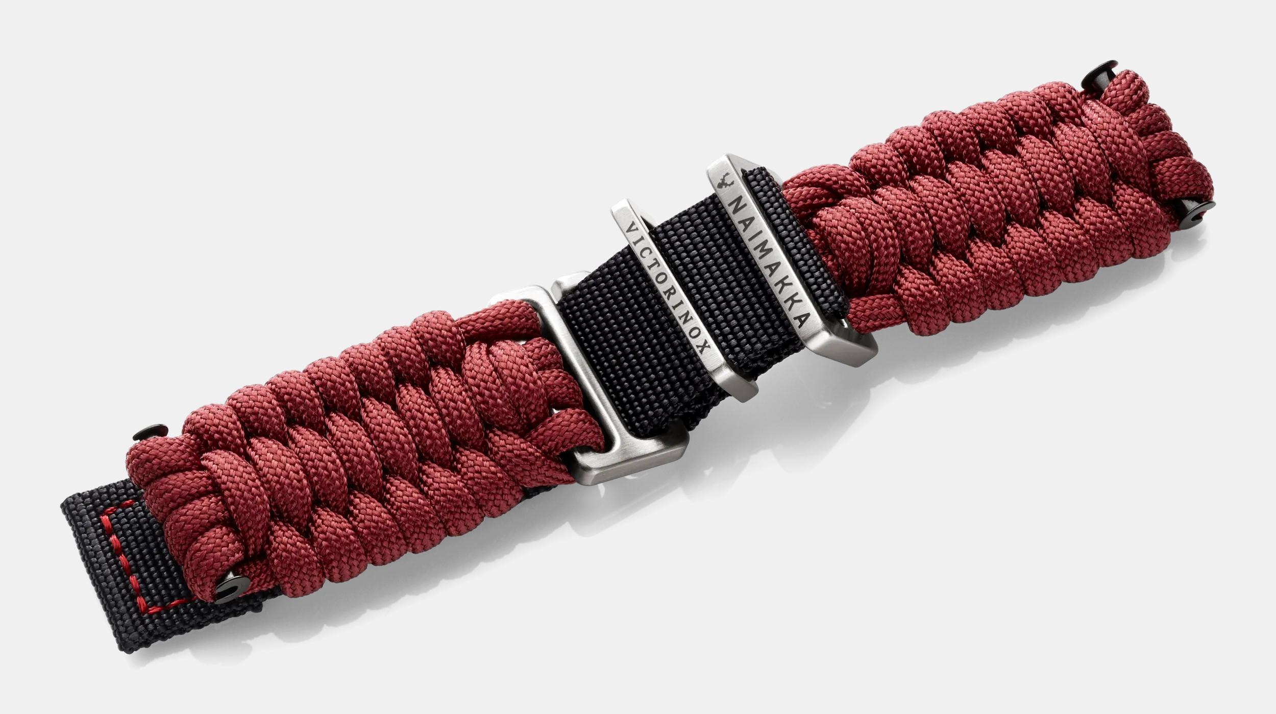 Red paracord strap with buckle - 005336