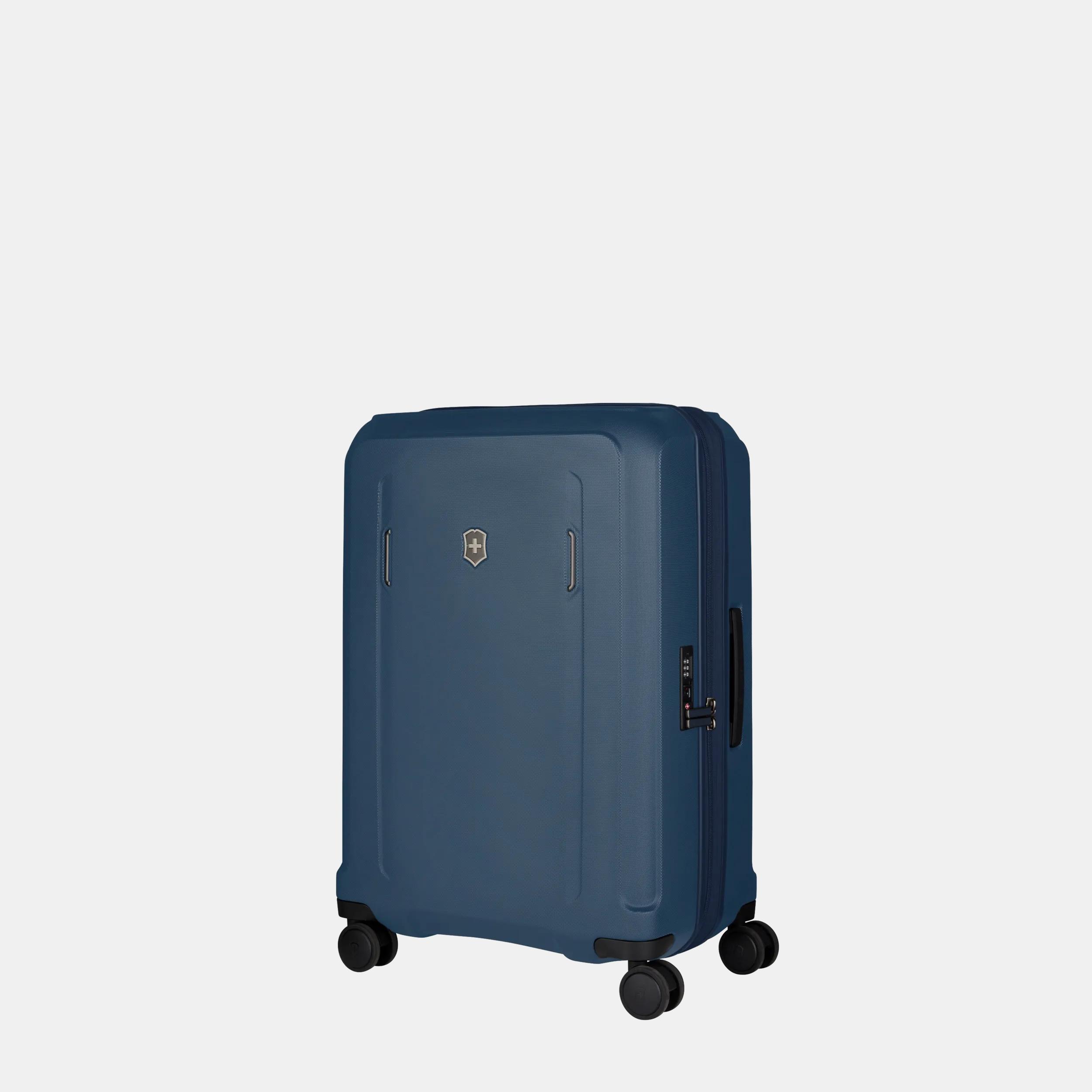 Victorinox Werks Traveler 6.0 Hardside Medium Case in blue