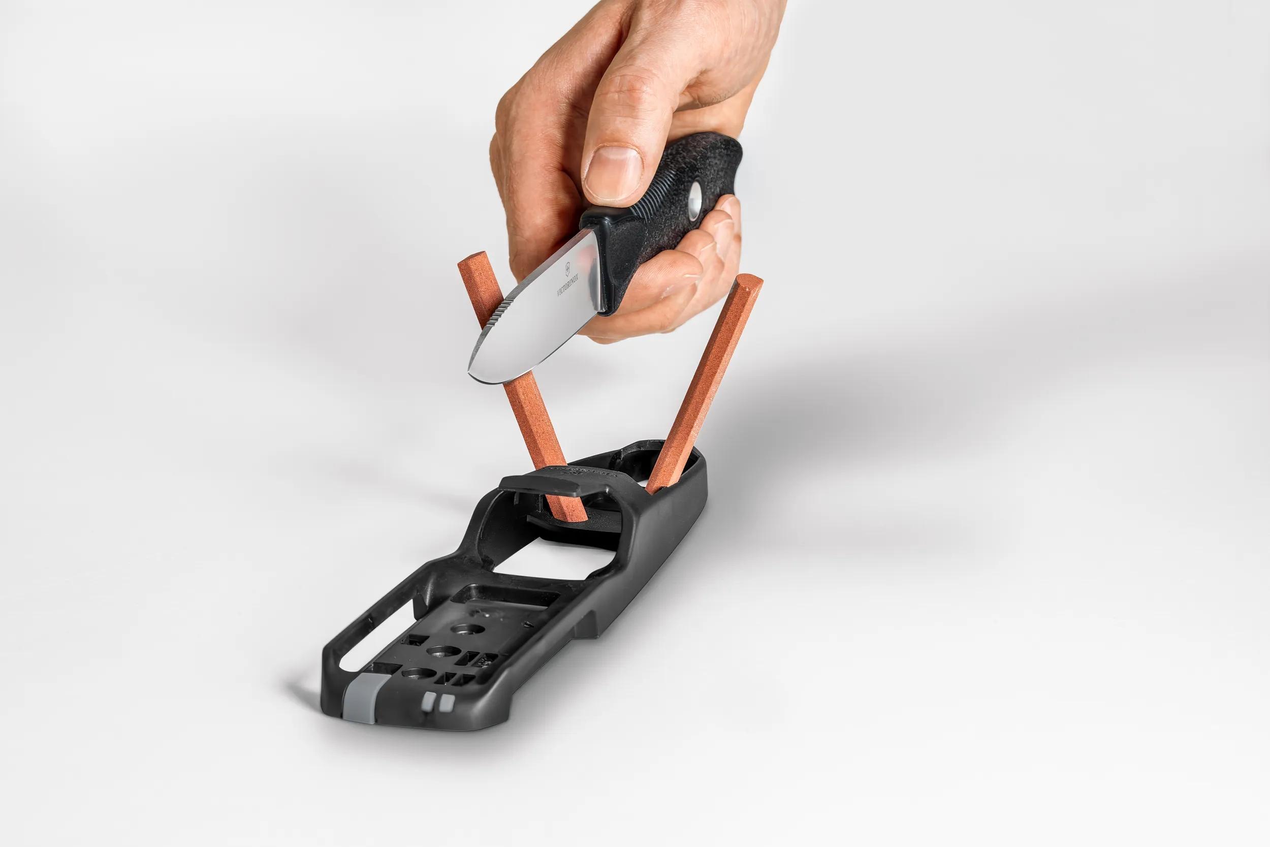 Victorinox Venture Pro Kit in Black - 4.0540