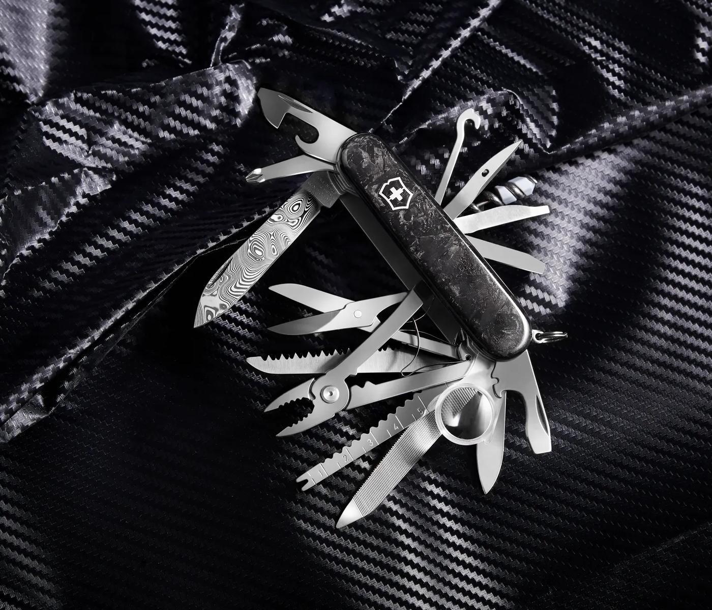 www.victorinox.com