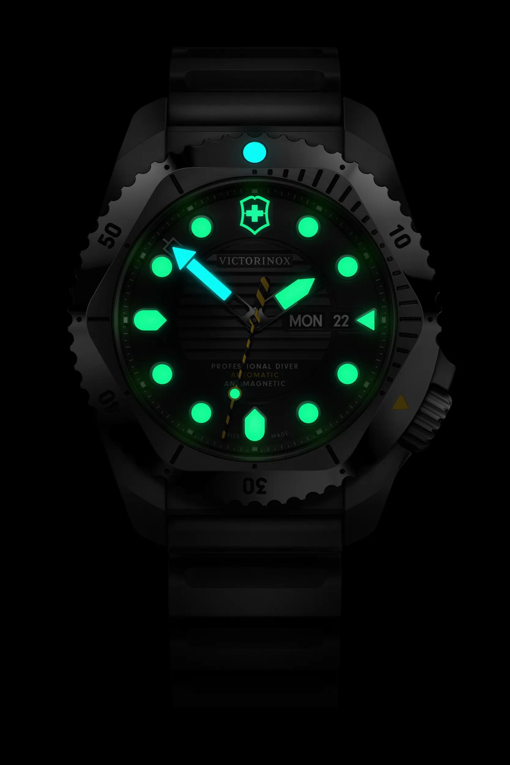 Victorinox Dive Pro 自動巻き Dive Pro 自動巻き - 241994