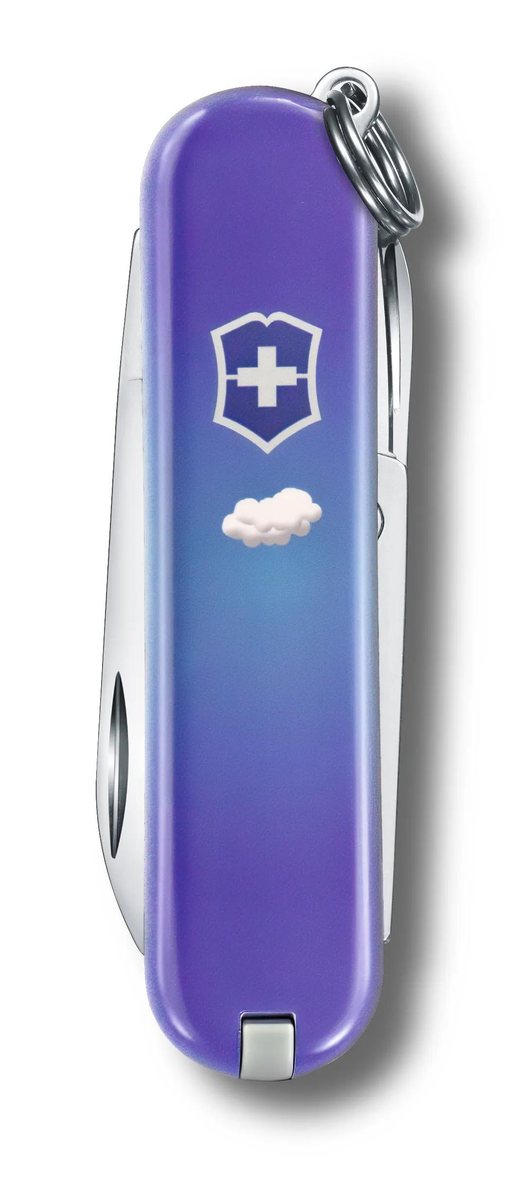 Victorinox Classic Just Play in violet - 0.6223.7E23