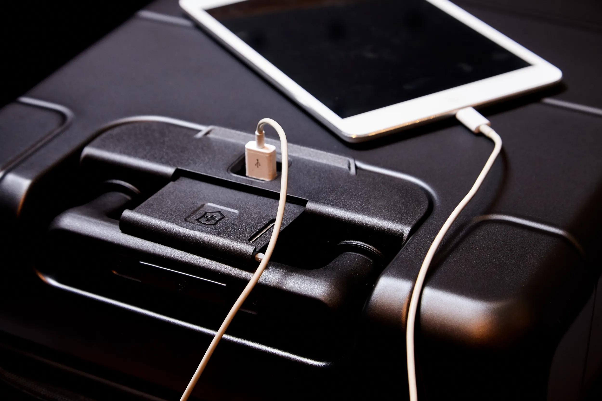 Lexicon Hardside Global Carry-On - 602103