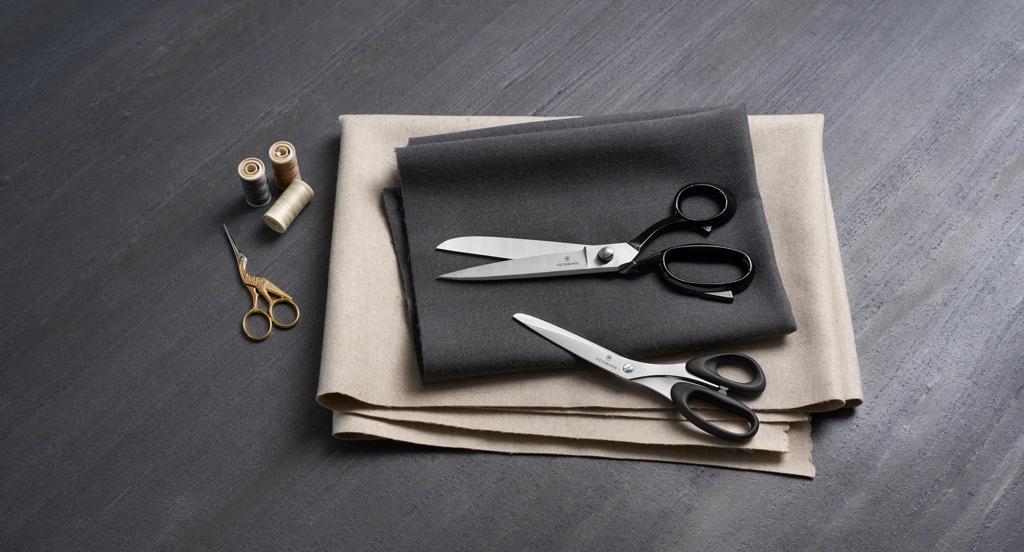 CUT_Scissors_Tailor_G?io=