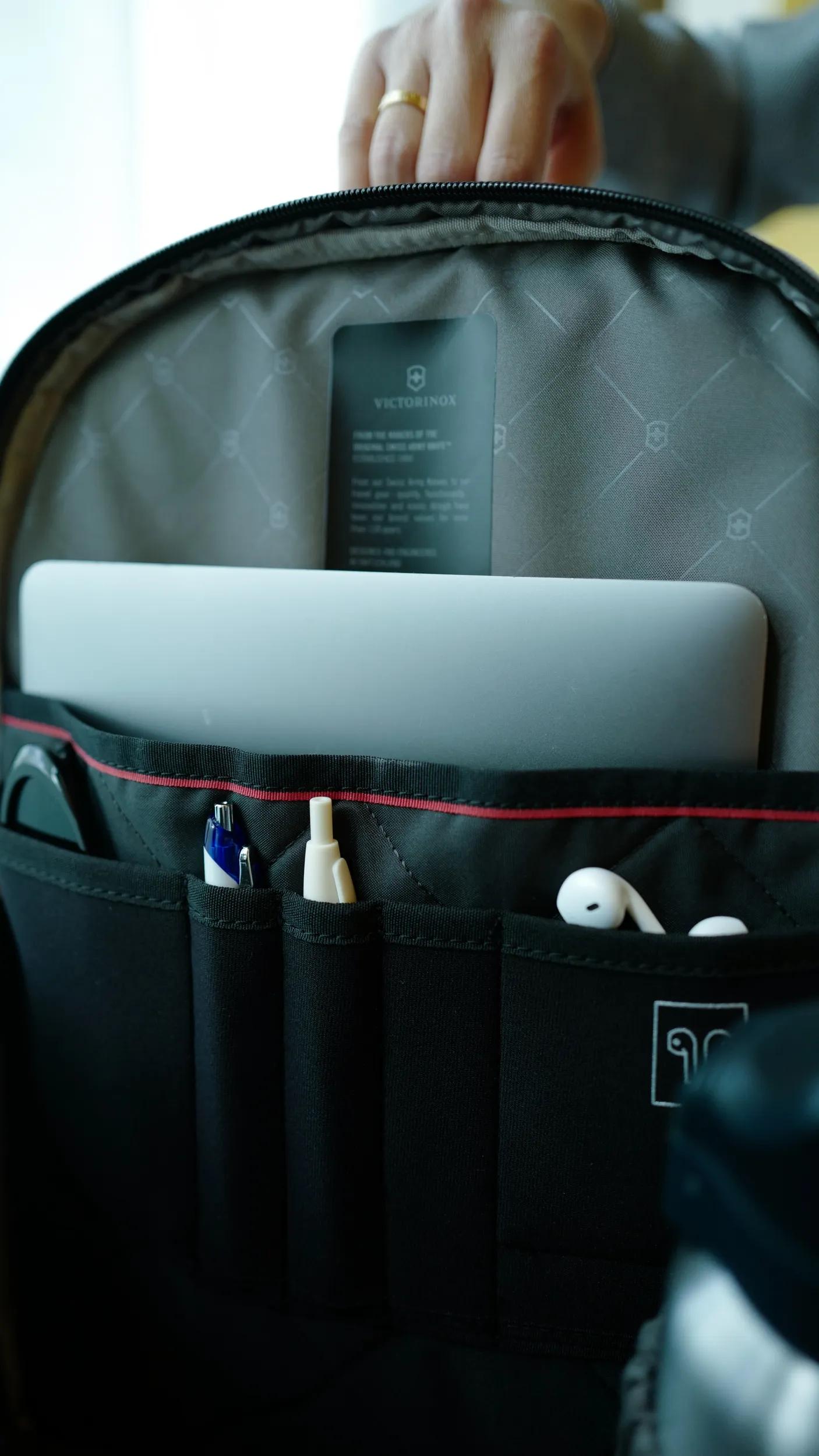 Altmont Modern City Daypack
