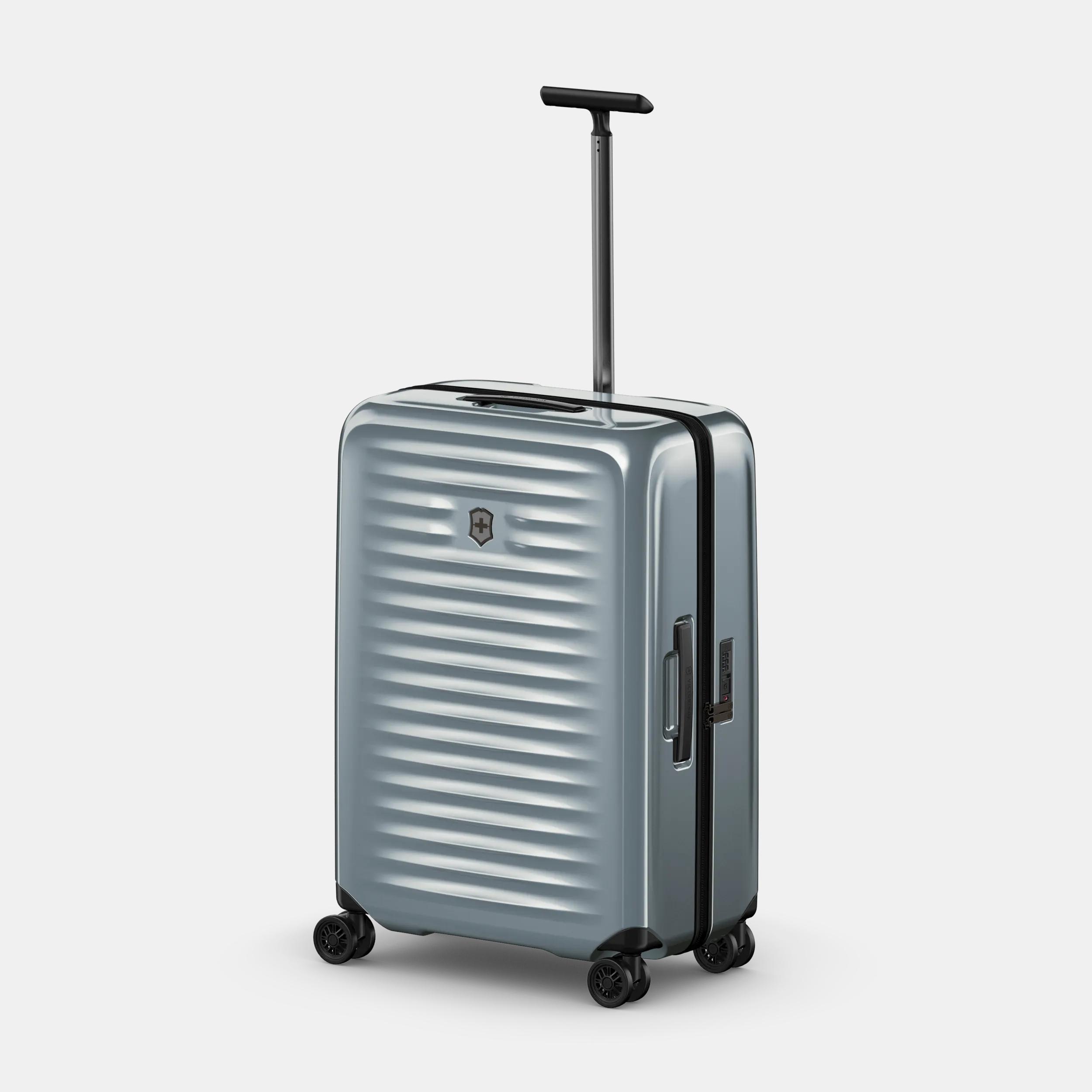 Victorinox Airox Medium Hardside Case in Silver - 612508
