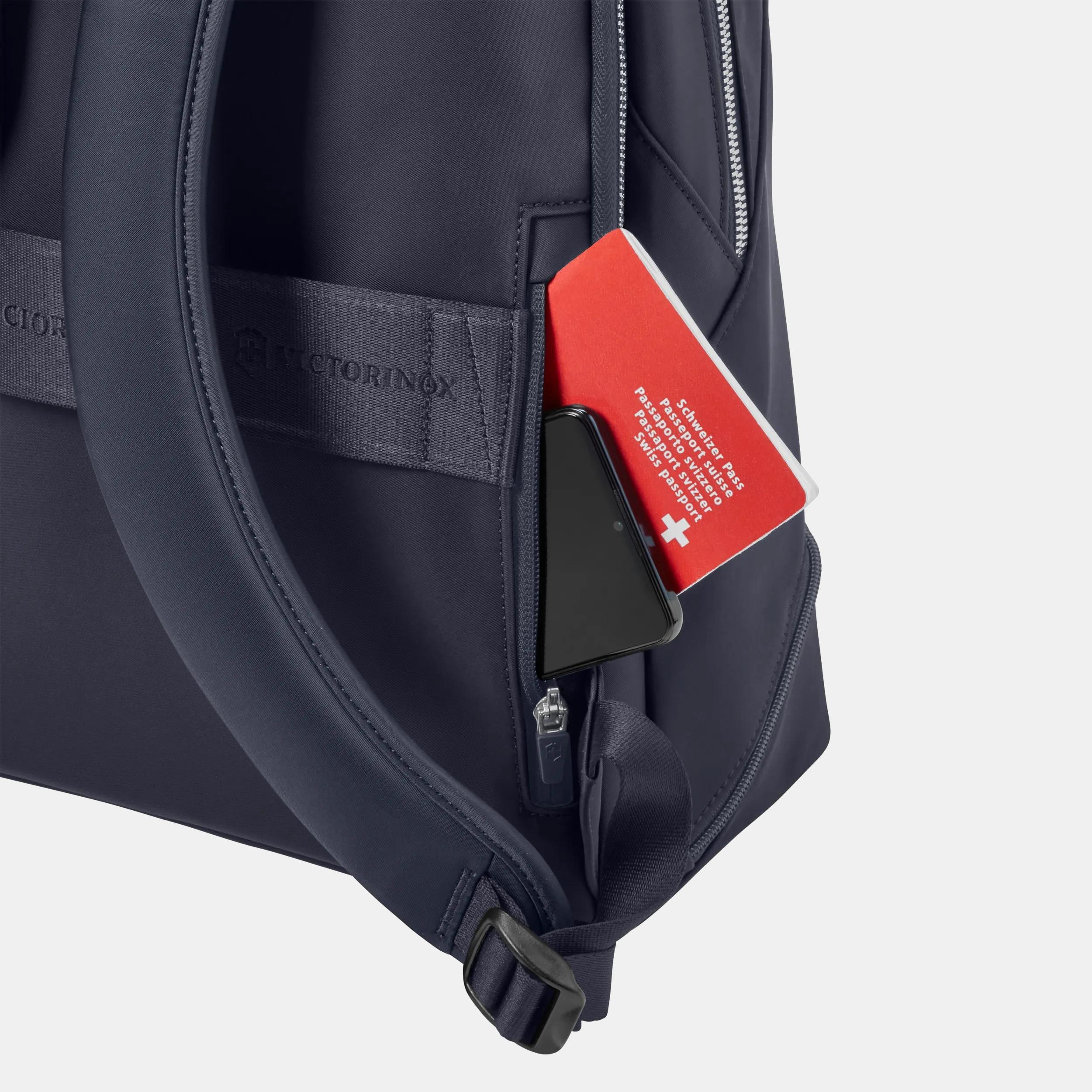 Victoria Signature Deluxe Backpack - 612202