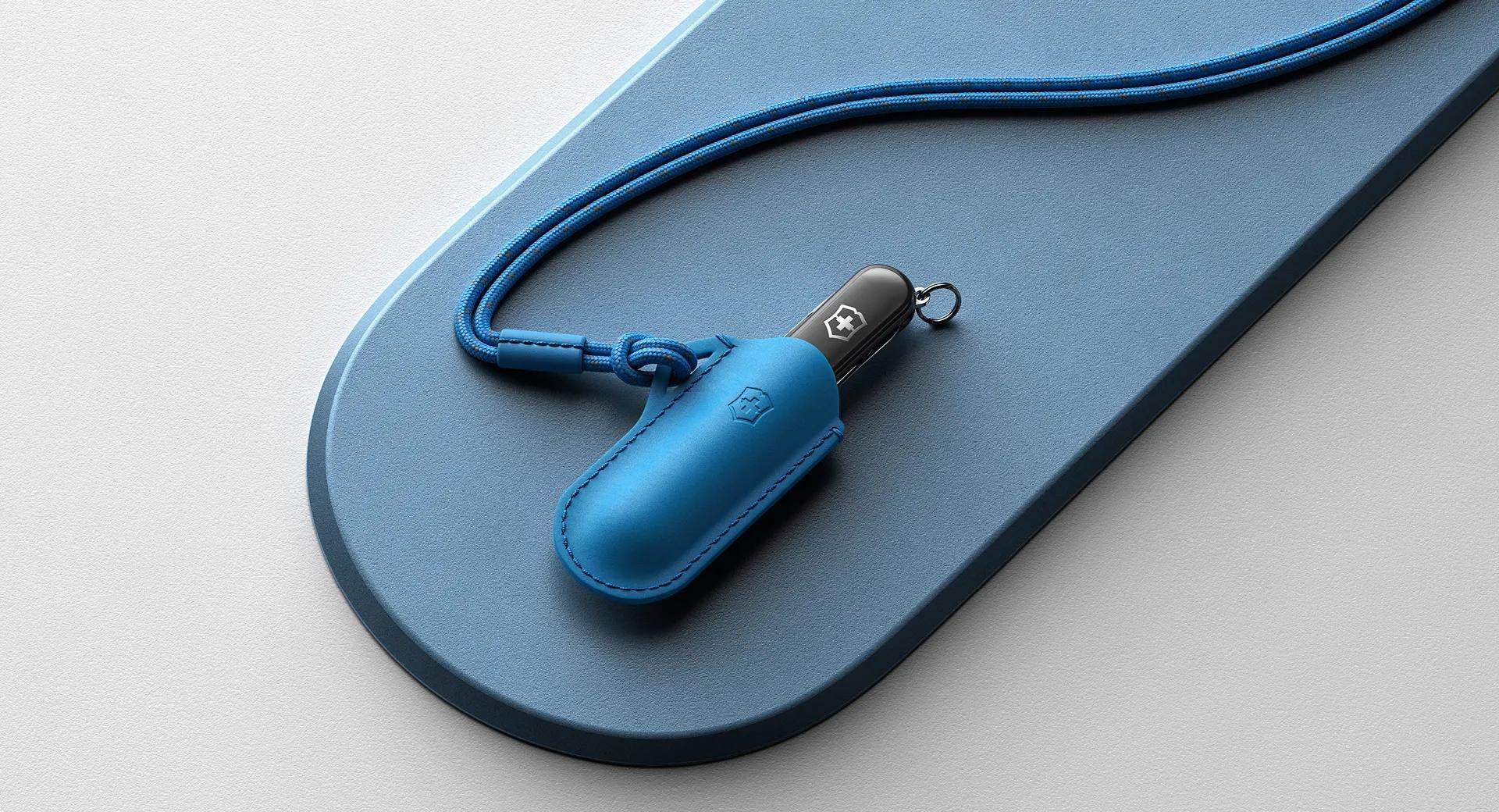 Classic SD with Leather Pouch