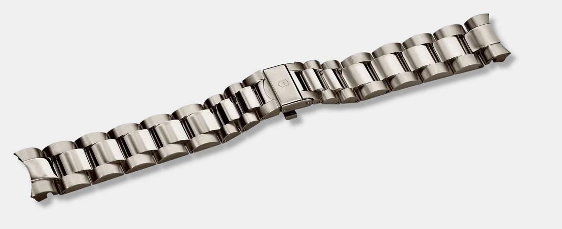 Chrono Classic - Satin Titanium Bracelet  with Clasp - 003182