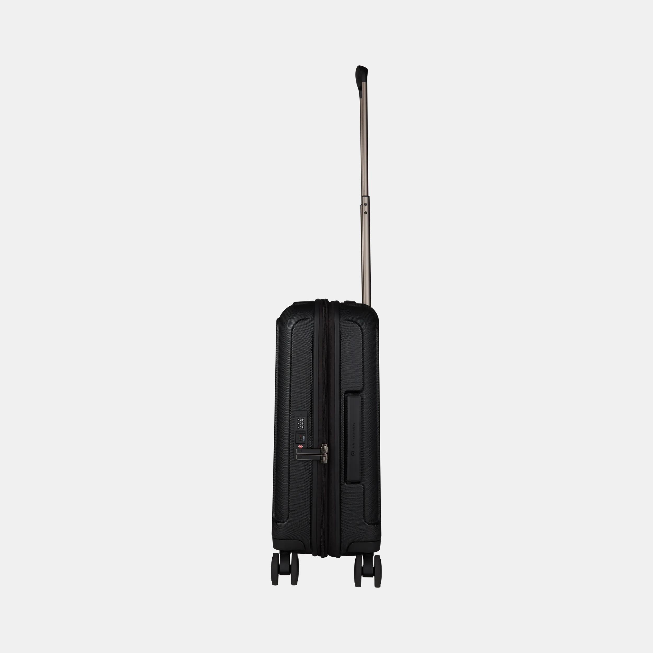 Victorinox Werks Traveler 6.0 Hardside Global Carry-On in