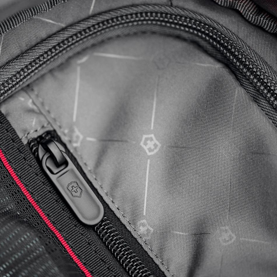 腕表与旅行箱包材料 3