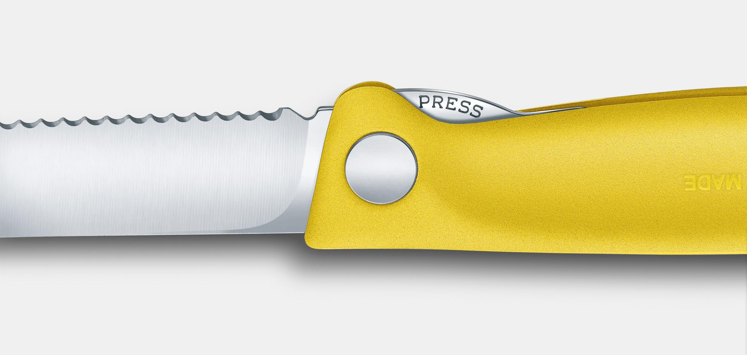 Swiss Classic Picnic Knife - 6.7836.F8B