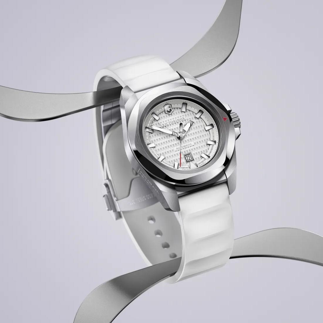 I.N.O.X. Small Automatic
