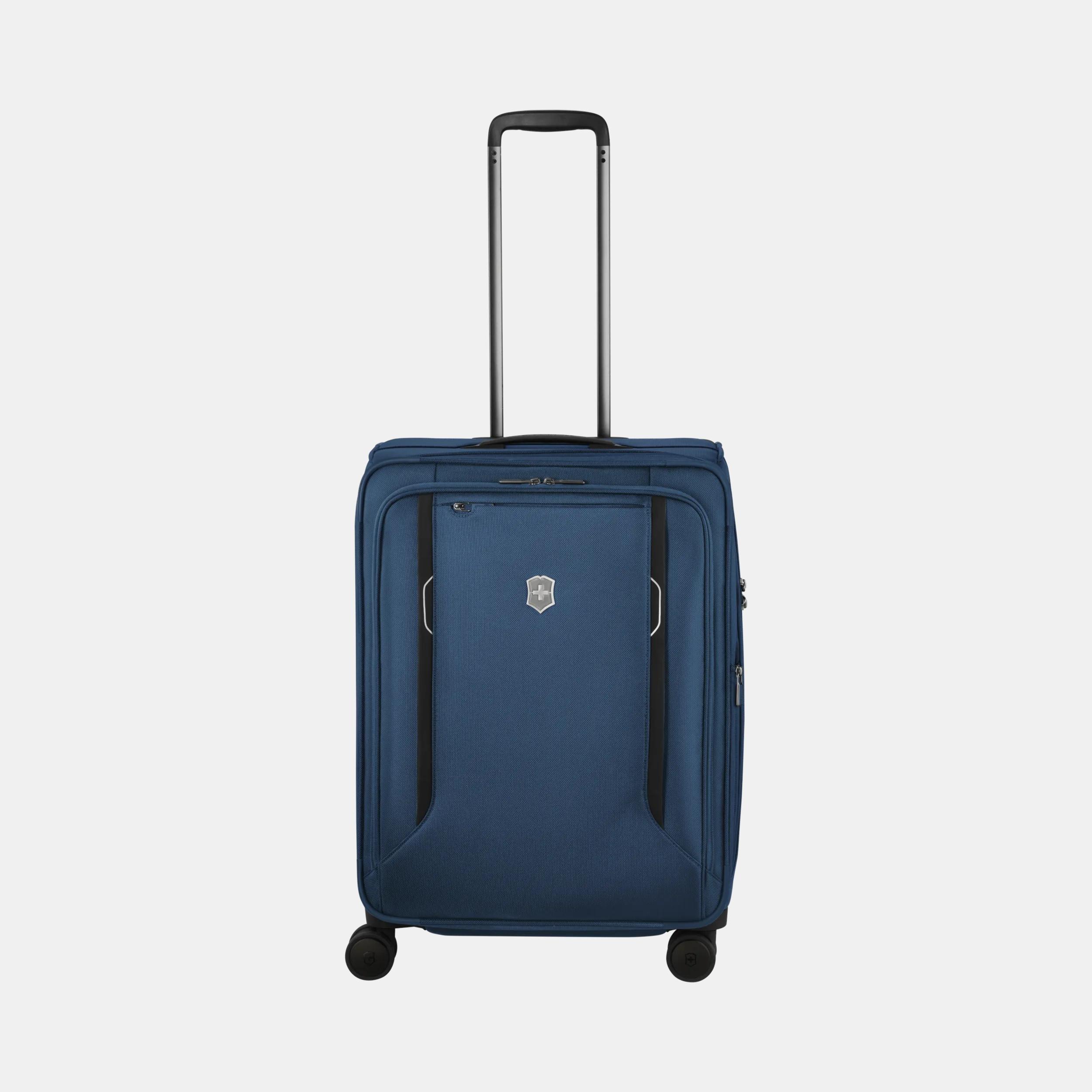 Victorinox Werks Traveler 6.0 Softside Medium Case in blue - 605409
