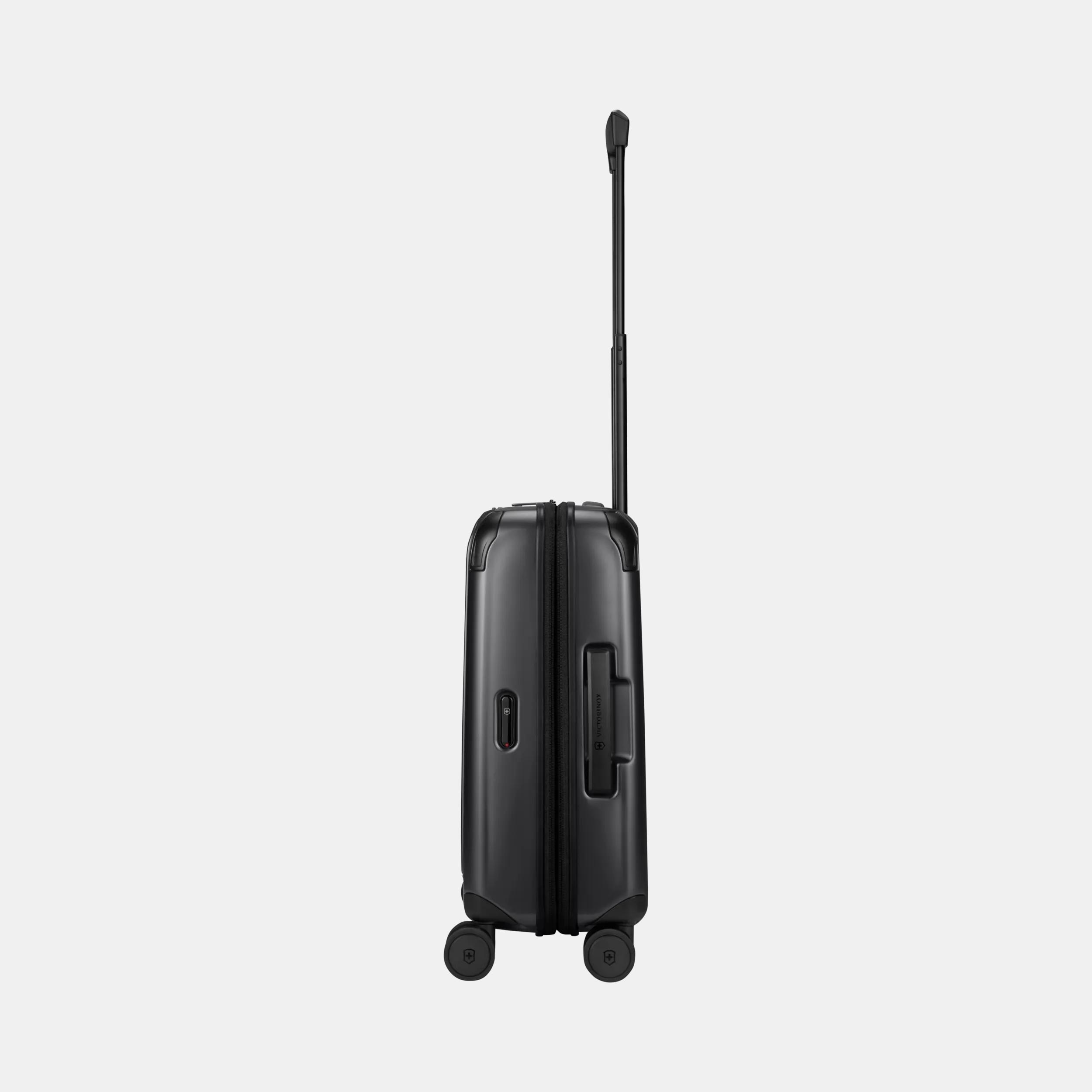 Spectra&nbsp;3.0 Frequent Flyer Plus Carry-On - 611757