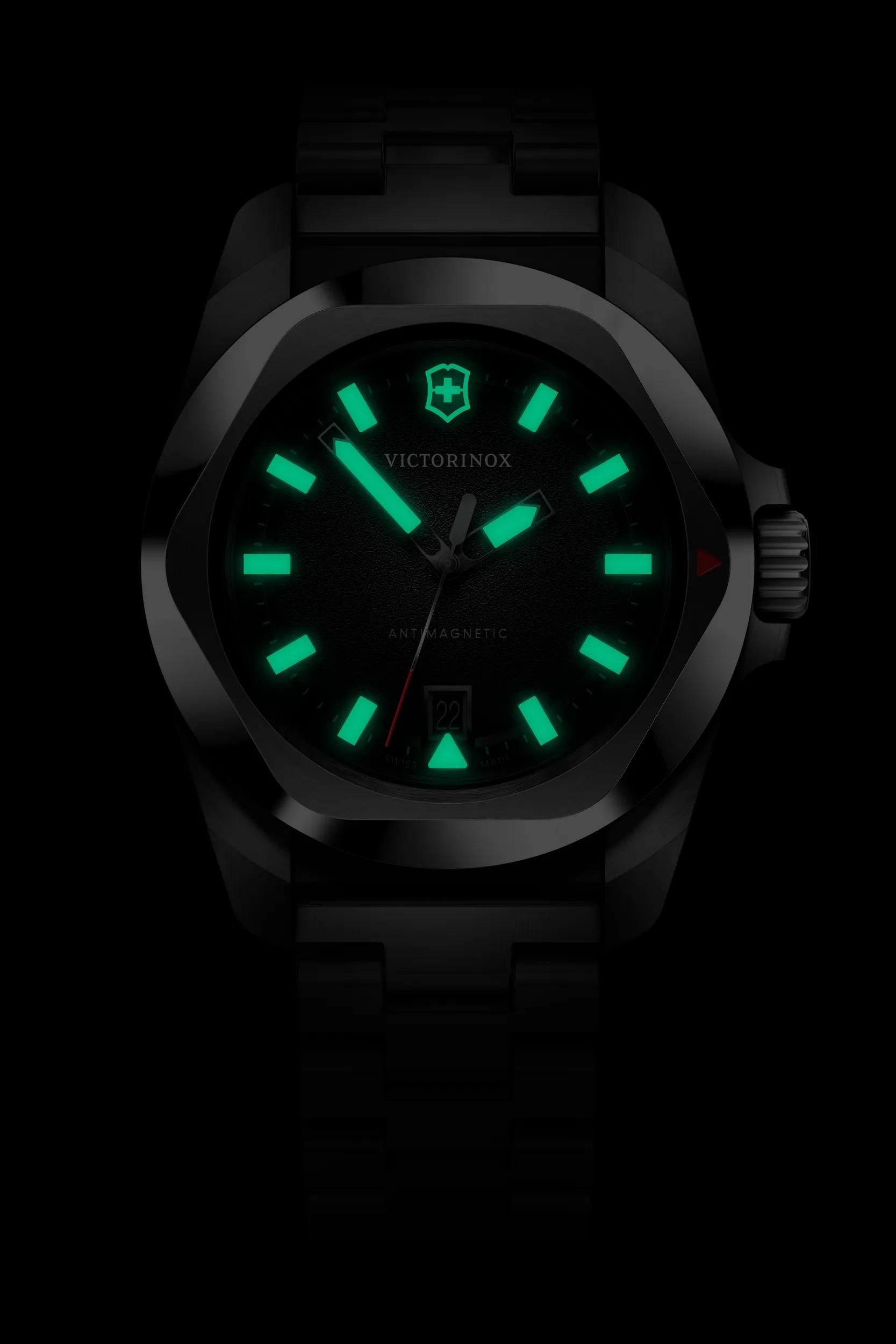 I.N.O.X. Quartz - 242030