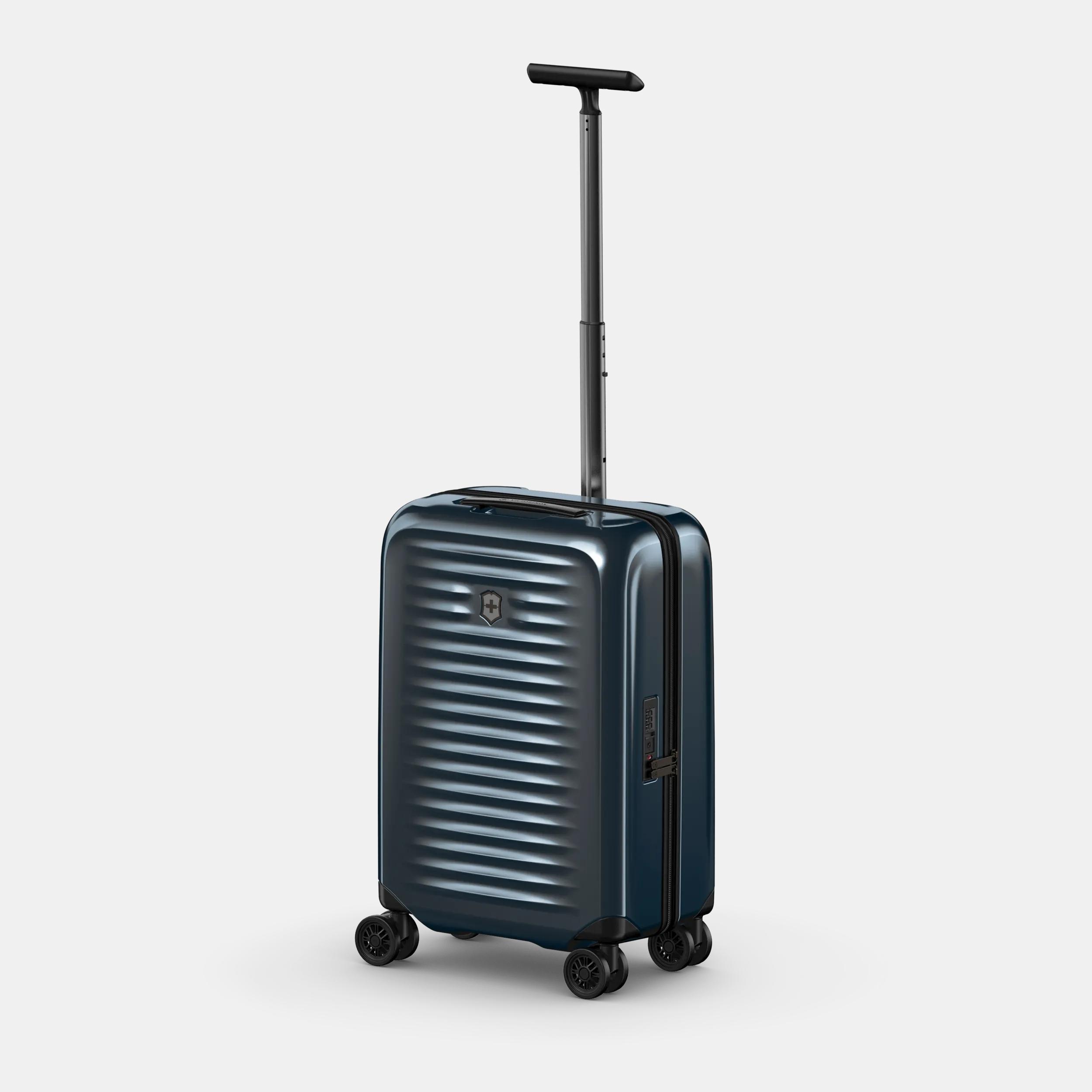 victorinox キャリーオン 1+10年保証書付 2024.1購入 Victorinox Airox Frequent Flyer Hardside Carry-On in Dark Blue