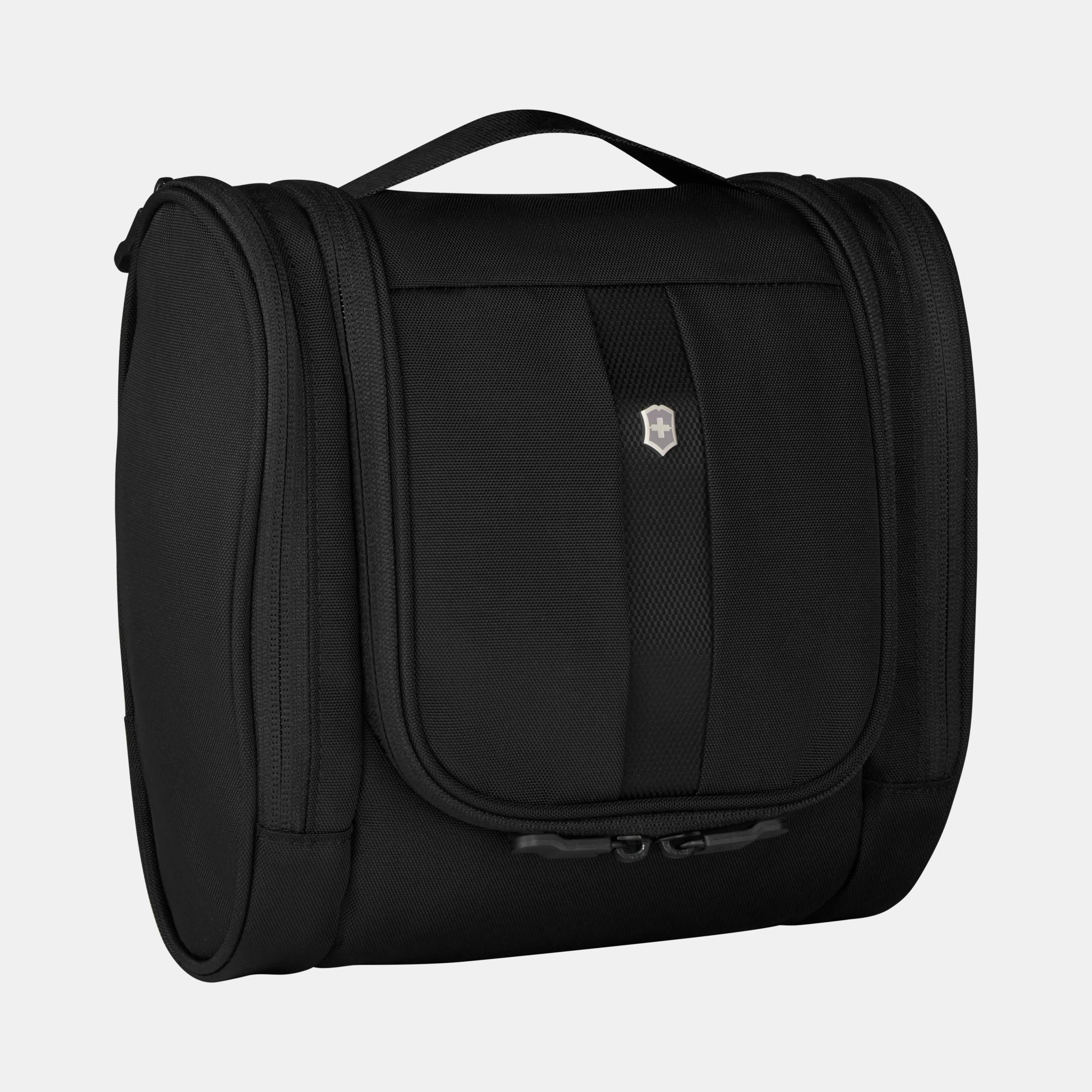 Travel Accessories 5.0 Hanging Toiletry Kit - 610609