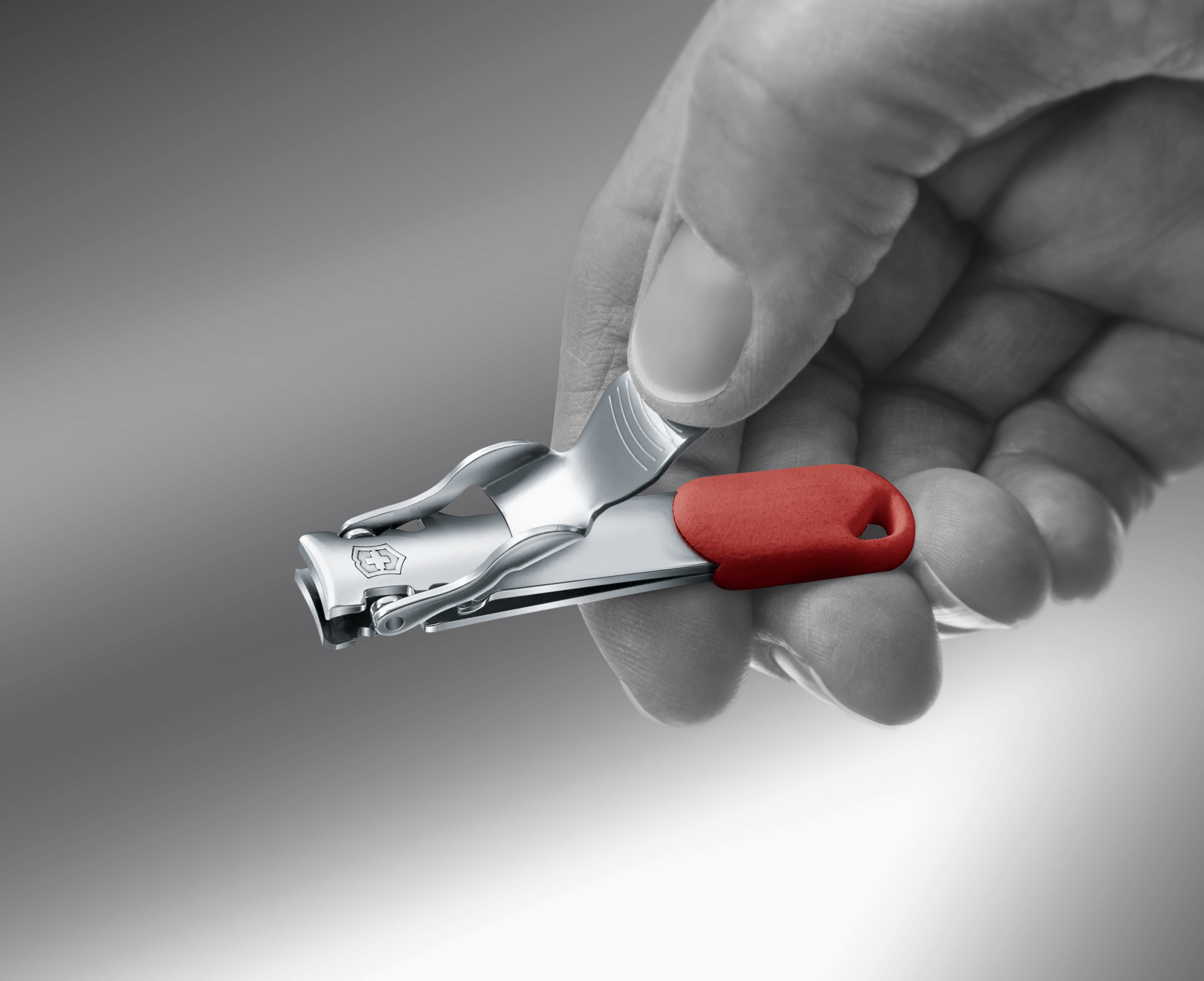 Victorinox ネイルクリッパー レッド - 8.2050.B1