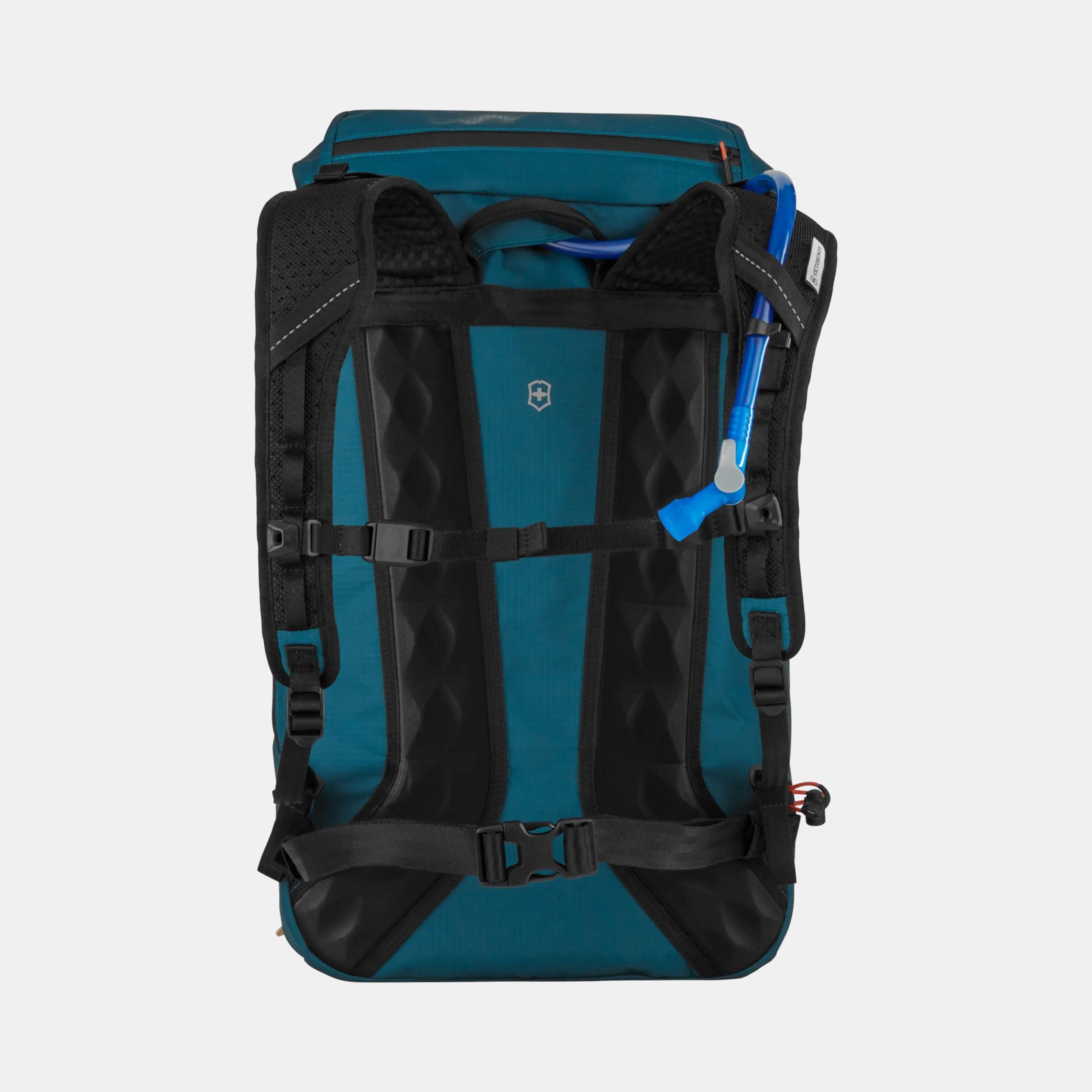 Victorinox Altmont Active Lightweight Captop Backpack in Dark Teal