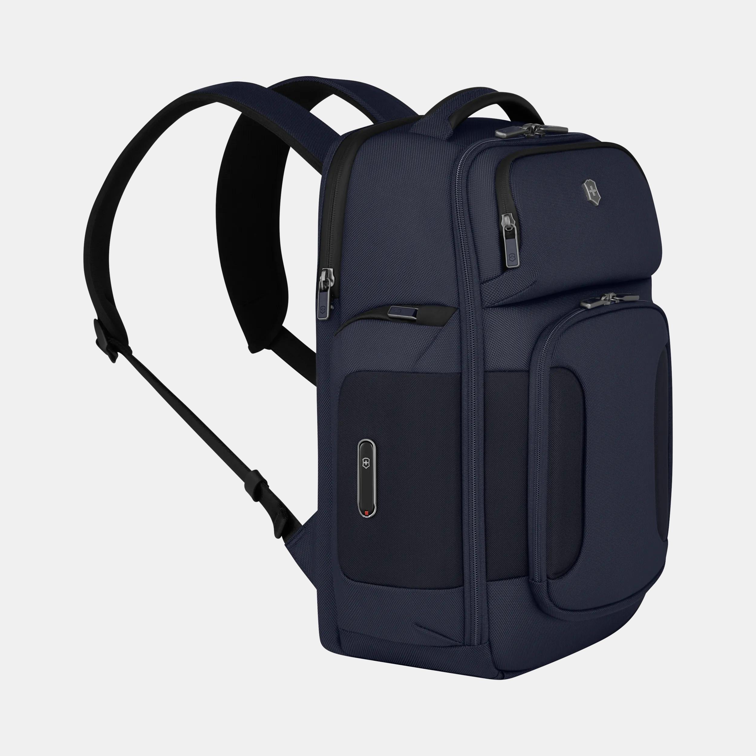 バッグ VAKT. B pack Sm / NAVY Victorinox Werks Traveler 7.0 Deluxe Backpack in Navy blue - 653645