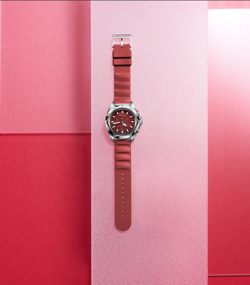 I.N.O.X. 计时腕表