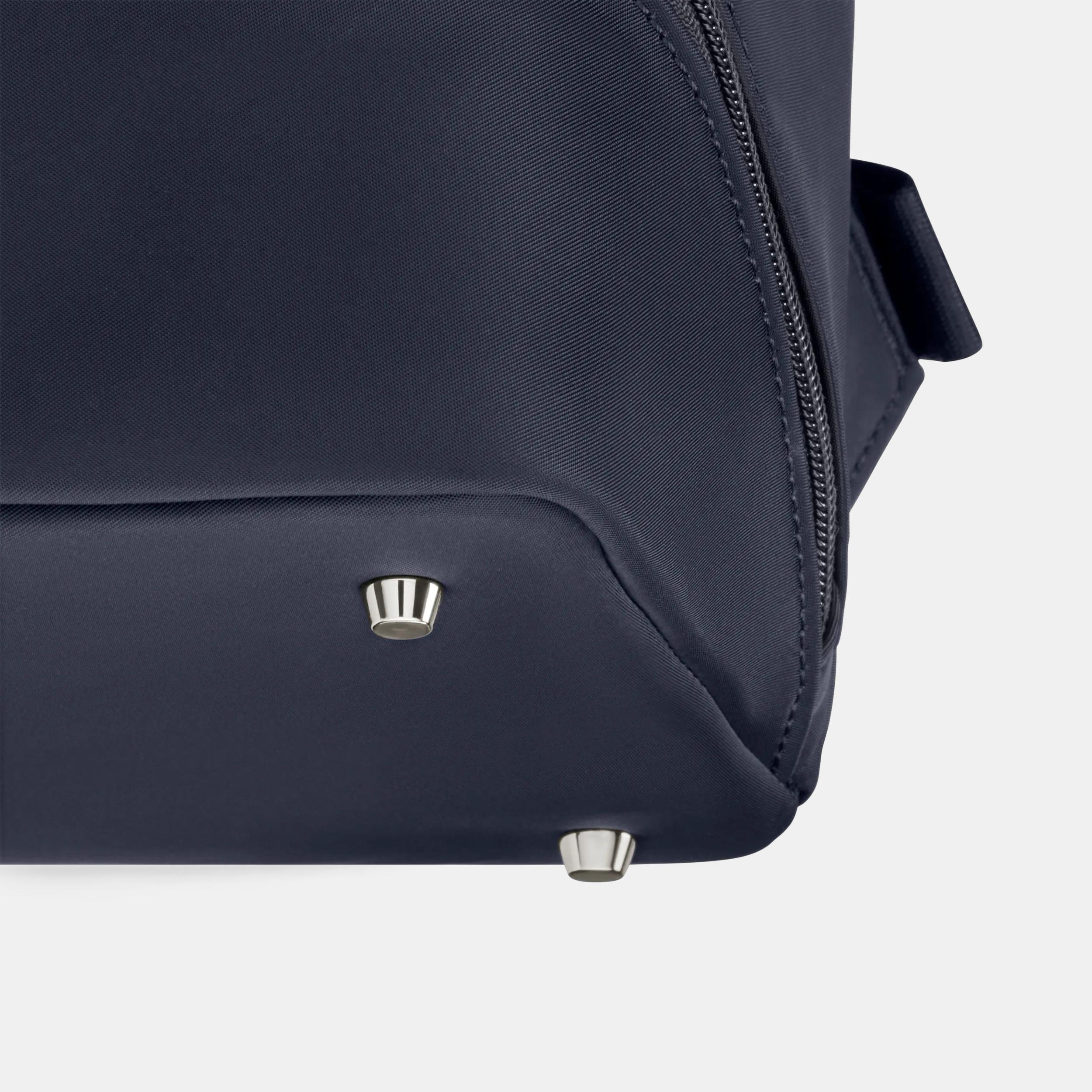 Victoria Signature Deluxe Backpack - 612202