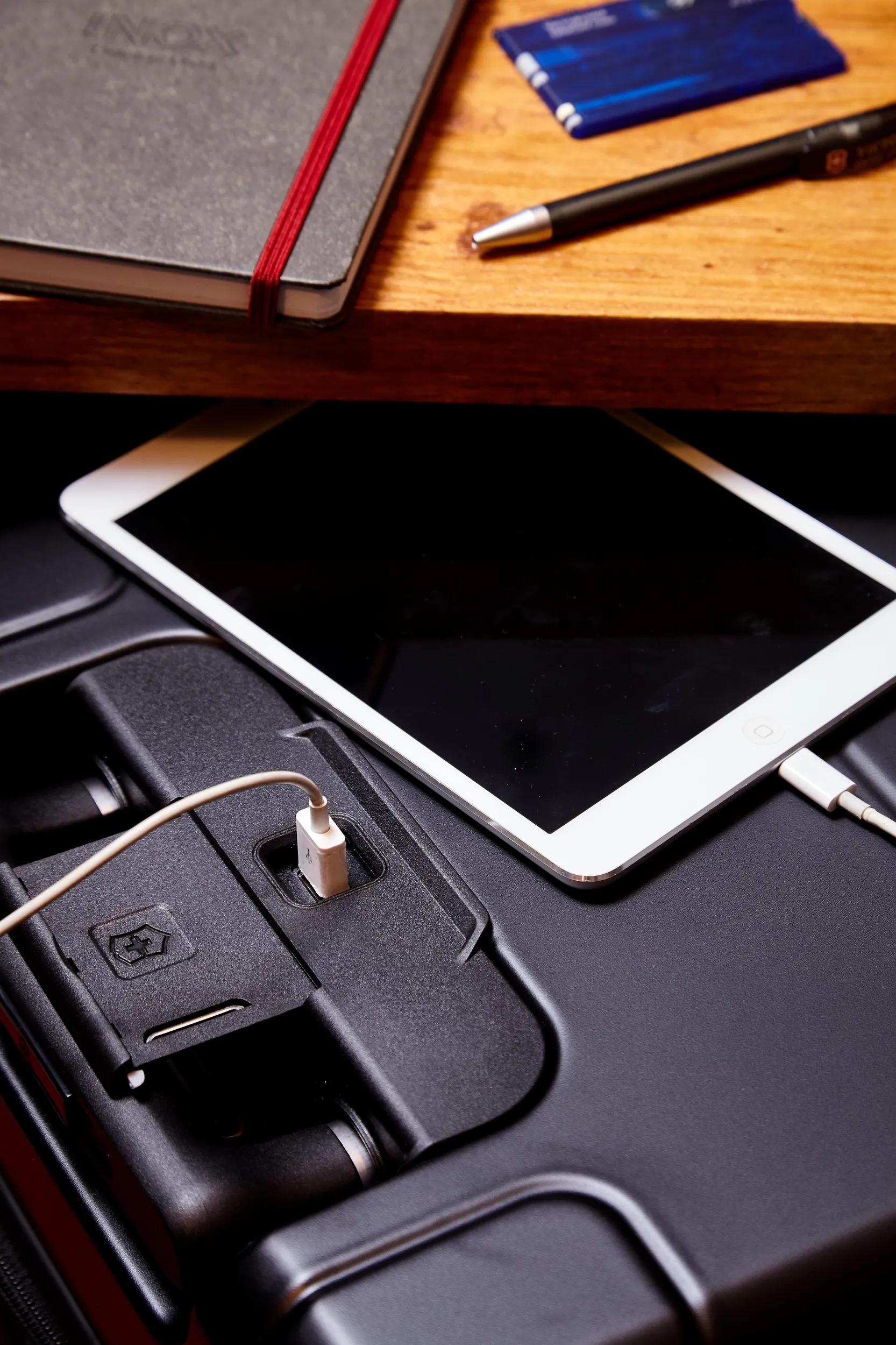 Lexicon Hardside Global Carry-On - 602103