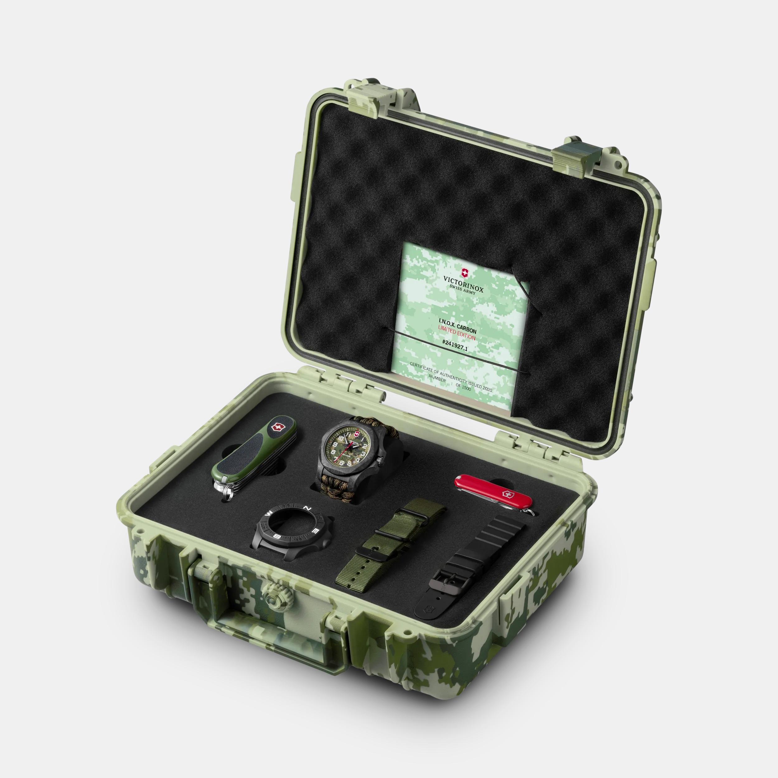 Victorinox I.N.O.X. Carbon Limited Edition in I.N.O.X.