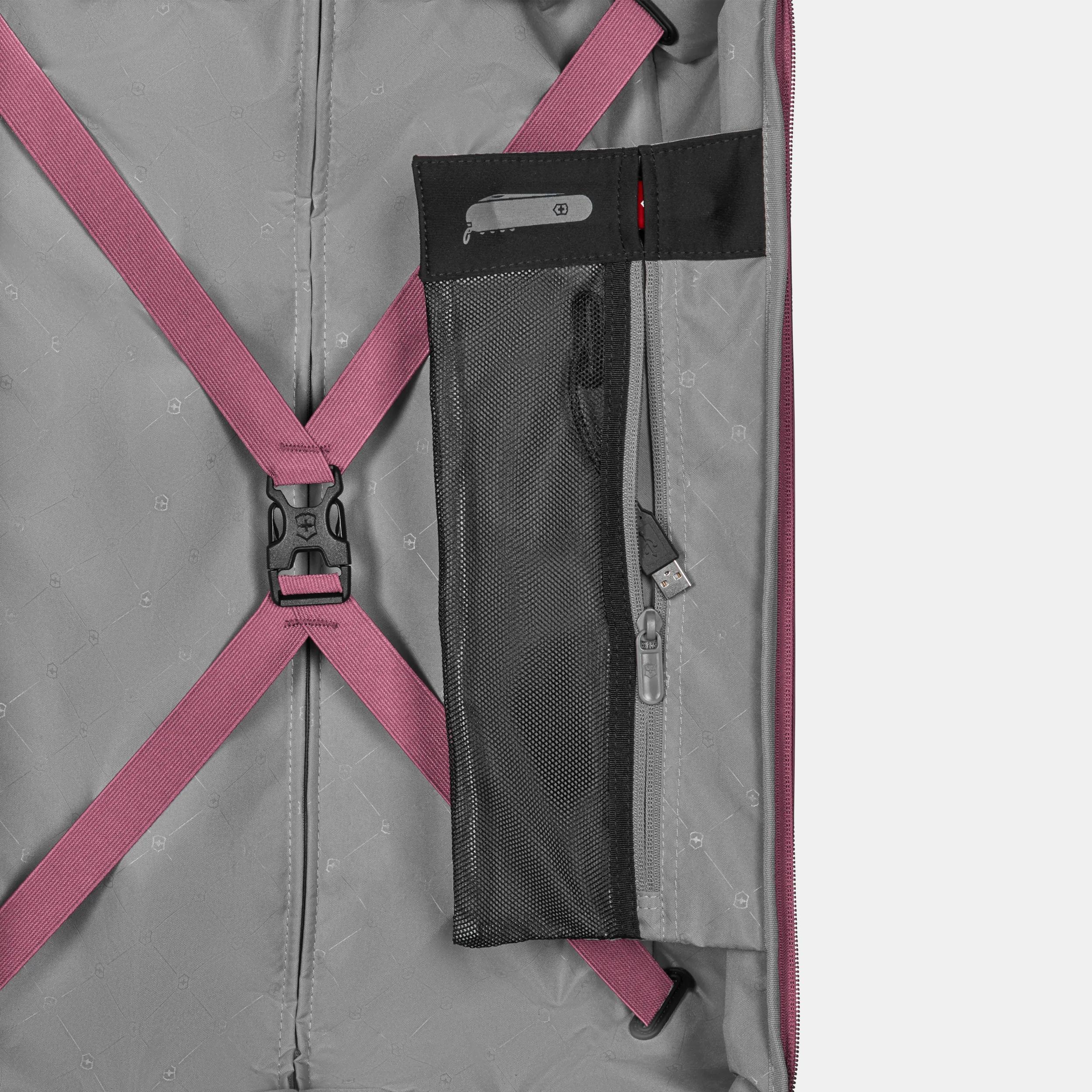 Victorinox Connex Medium Hardside Case in Cassis - 610491