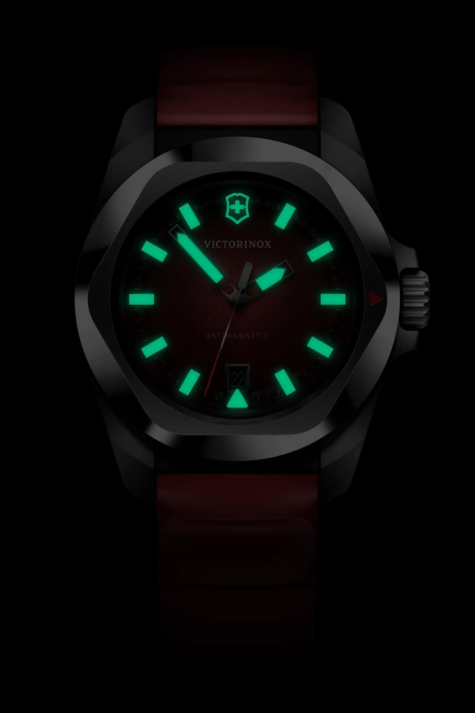Victorinox I.N.O.X. Quartz I.N.O.X. Quartz - 242029