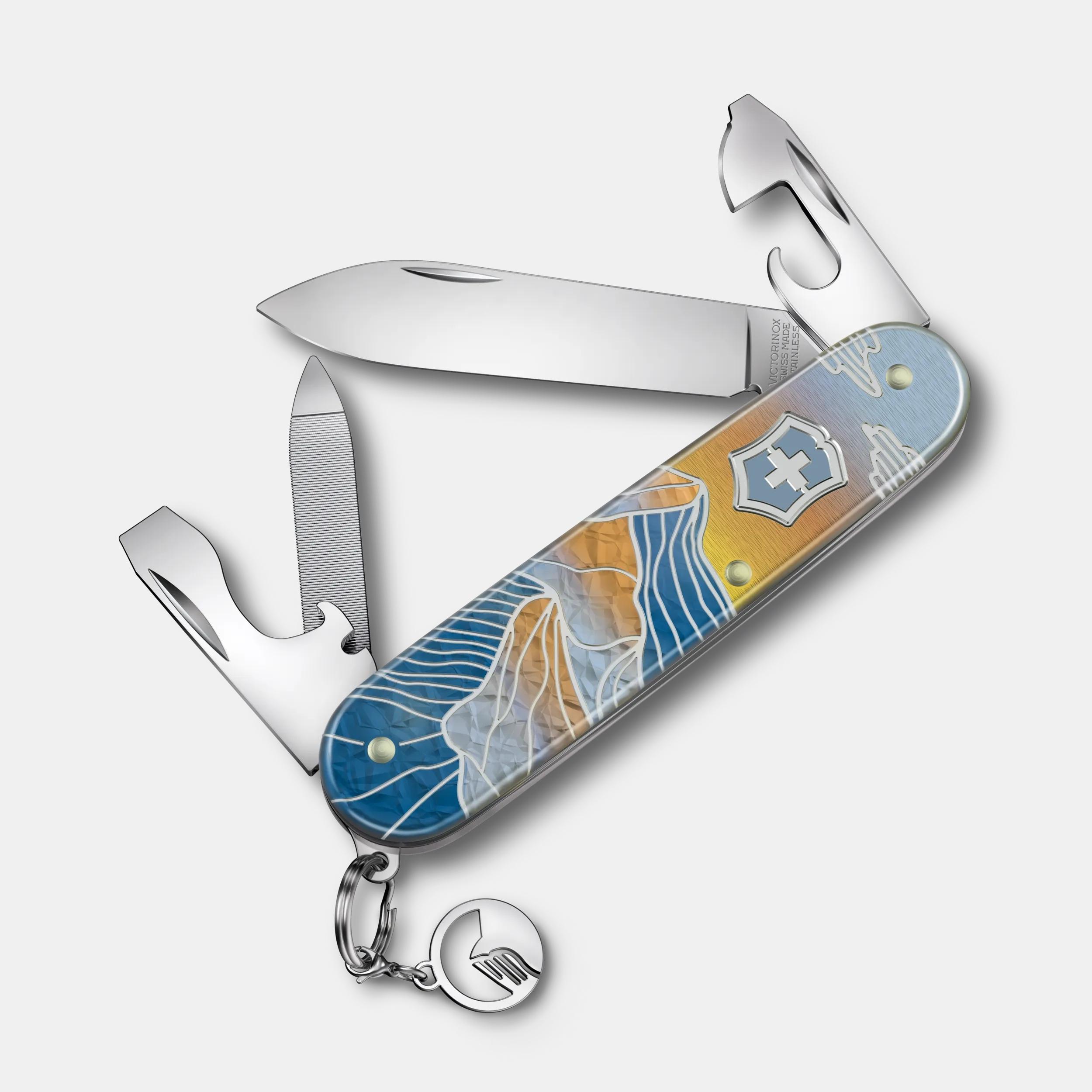 Victorinox Winter Magic Limited Edition 2023 in Powder Blue
