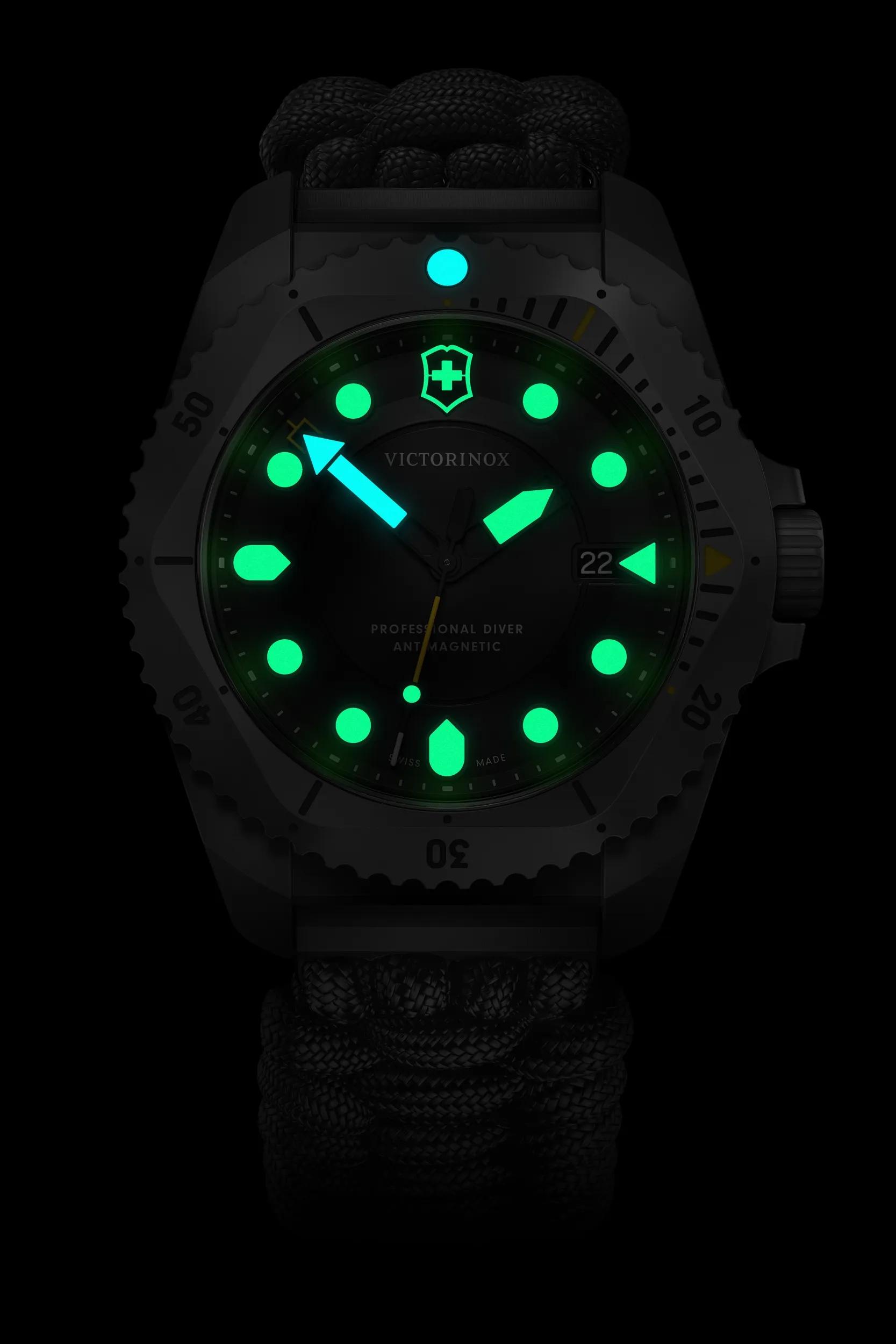 Dive Pro Quartz - 241993.1