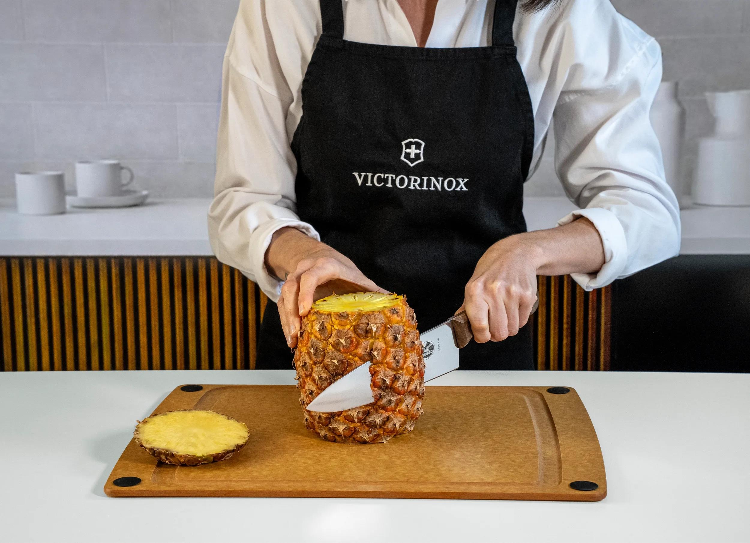 Como cortar um abacaxi