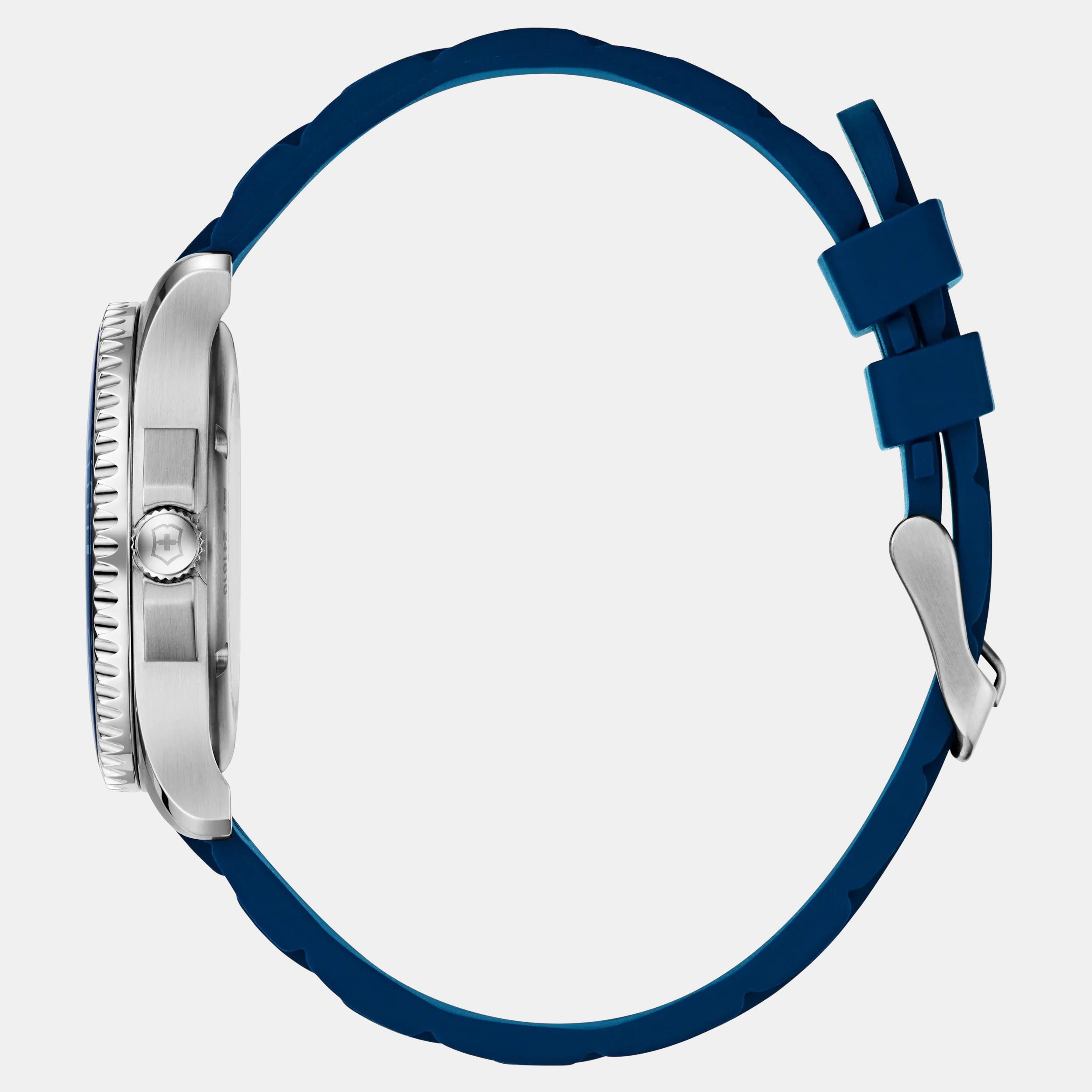 Maverick Small - 241610