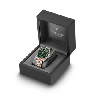 Victorinox Maverick Large in Maverick Large - 241602