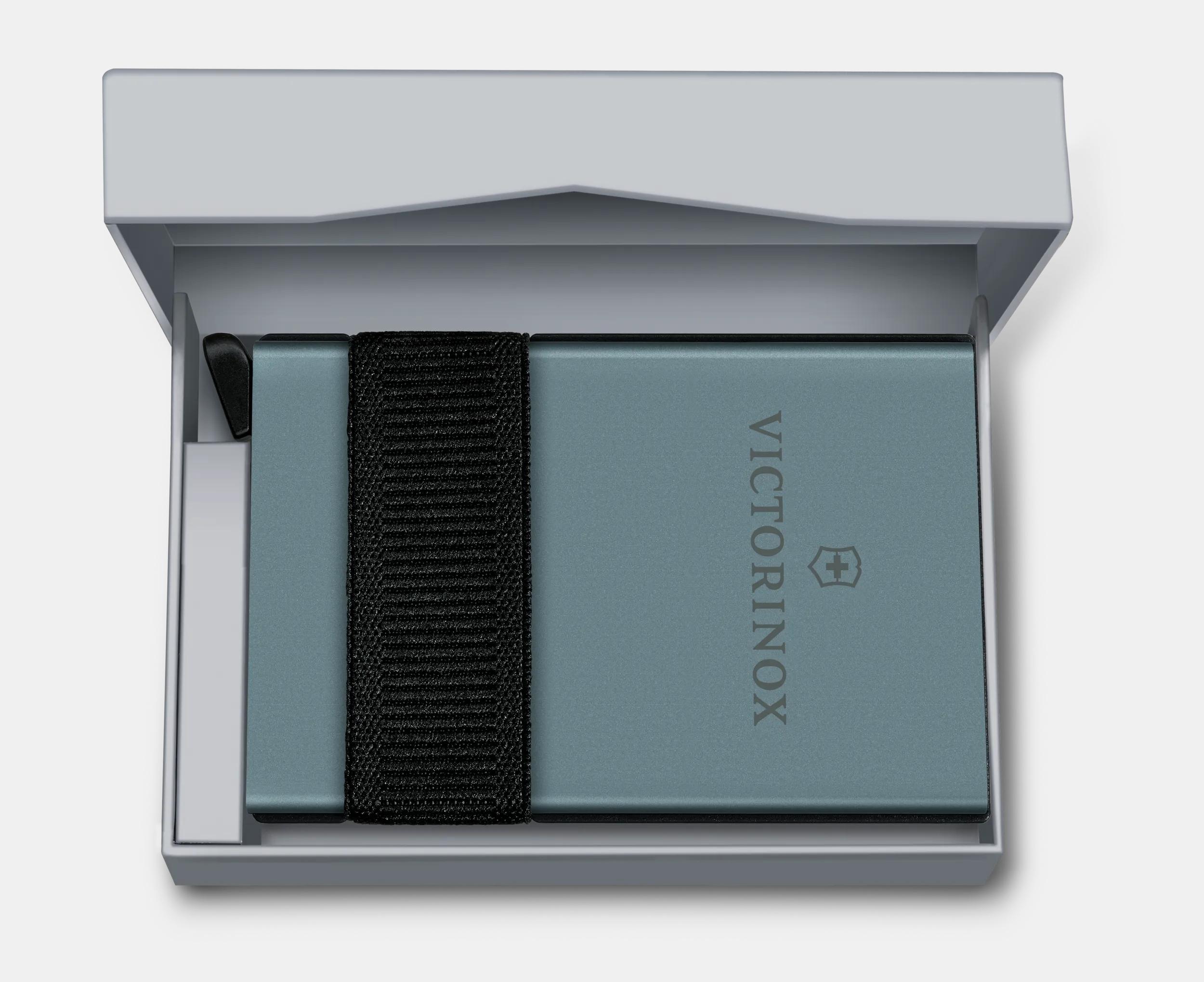 Victorinox Smart Card Wallet in Sharp Gray - 0.7250.36