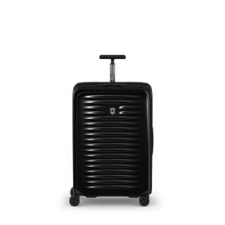 Victorinox Werks Traveler 6.0 Softside Medium Case in black