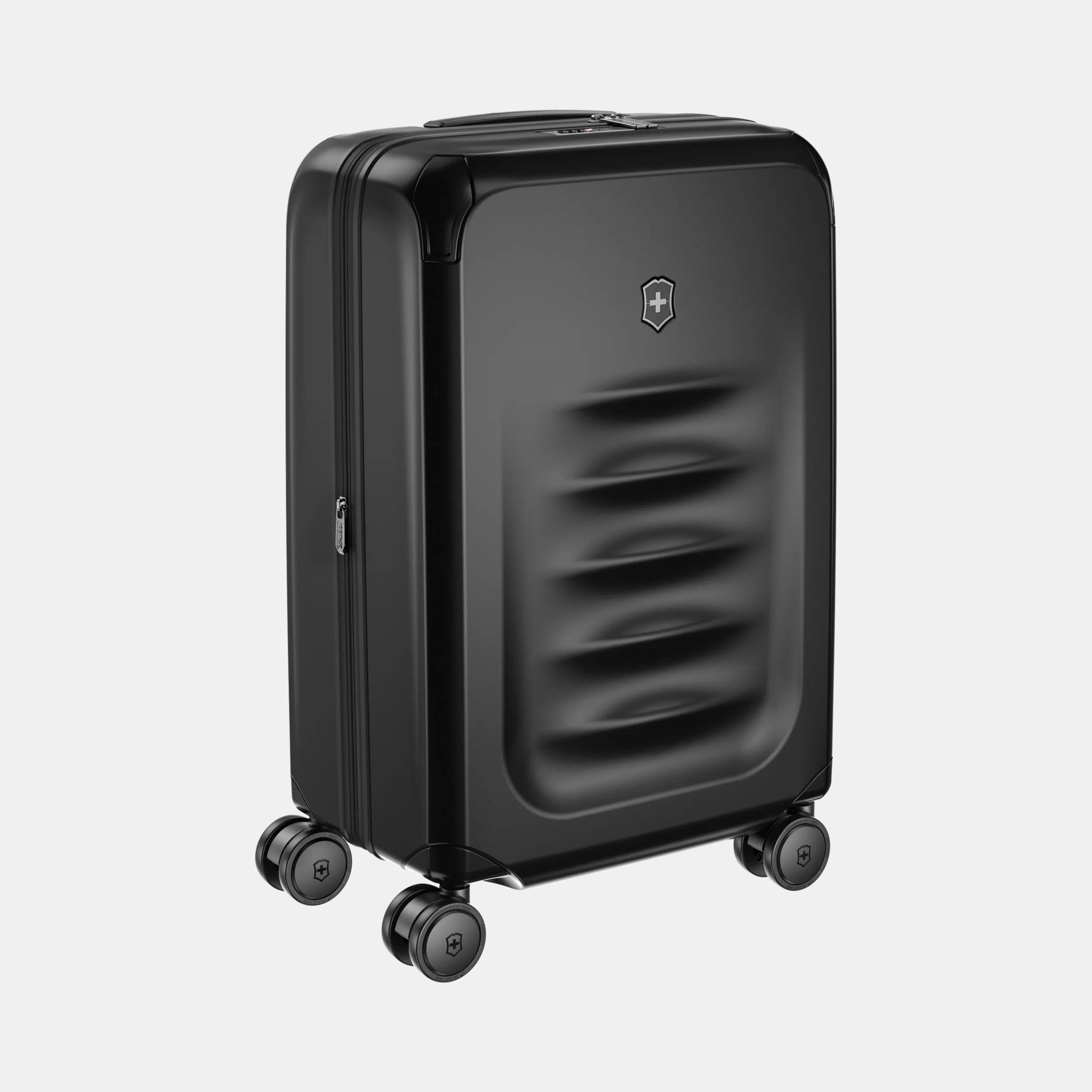 Spectra&nbsp;3.0 Frequent Flyer Plus Carry-On - 611757