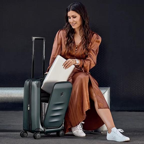 Cabin bag 55x40x20 cm